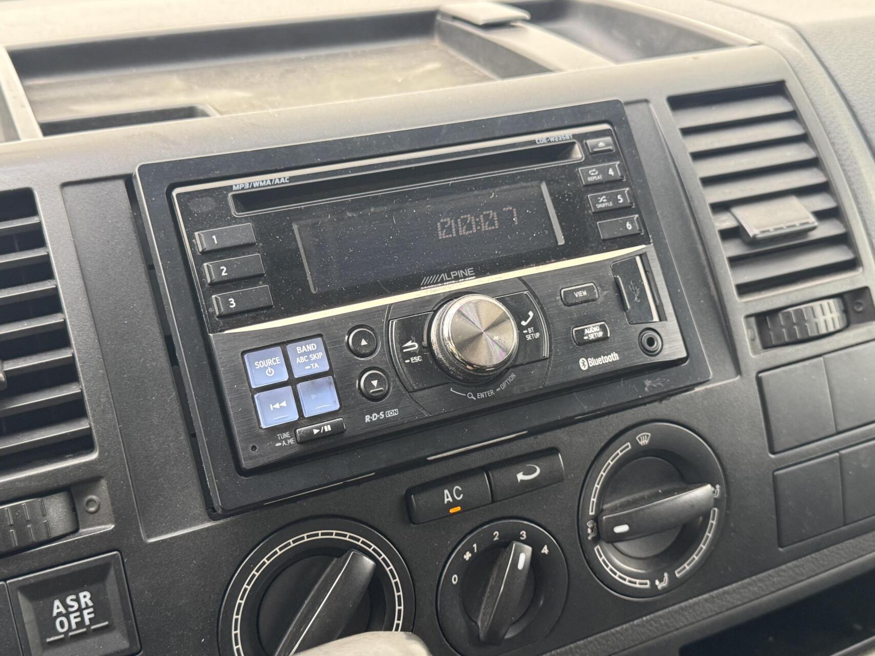 Foto van Volkswagen Transporter Bestel D 128 KW Aut