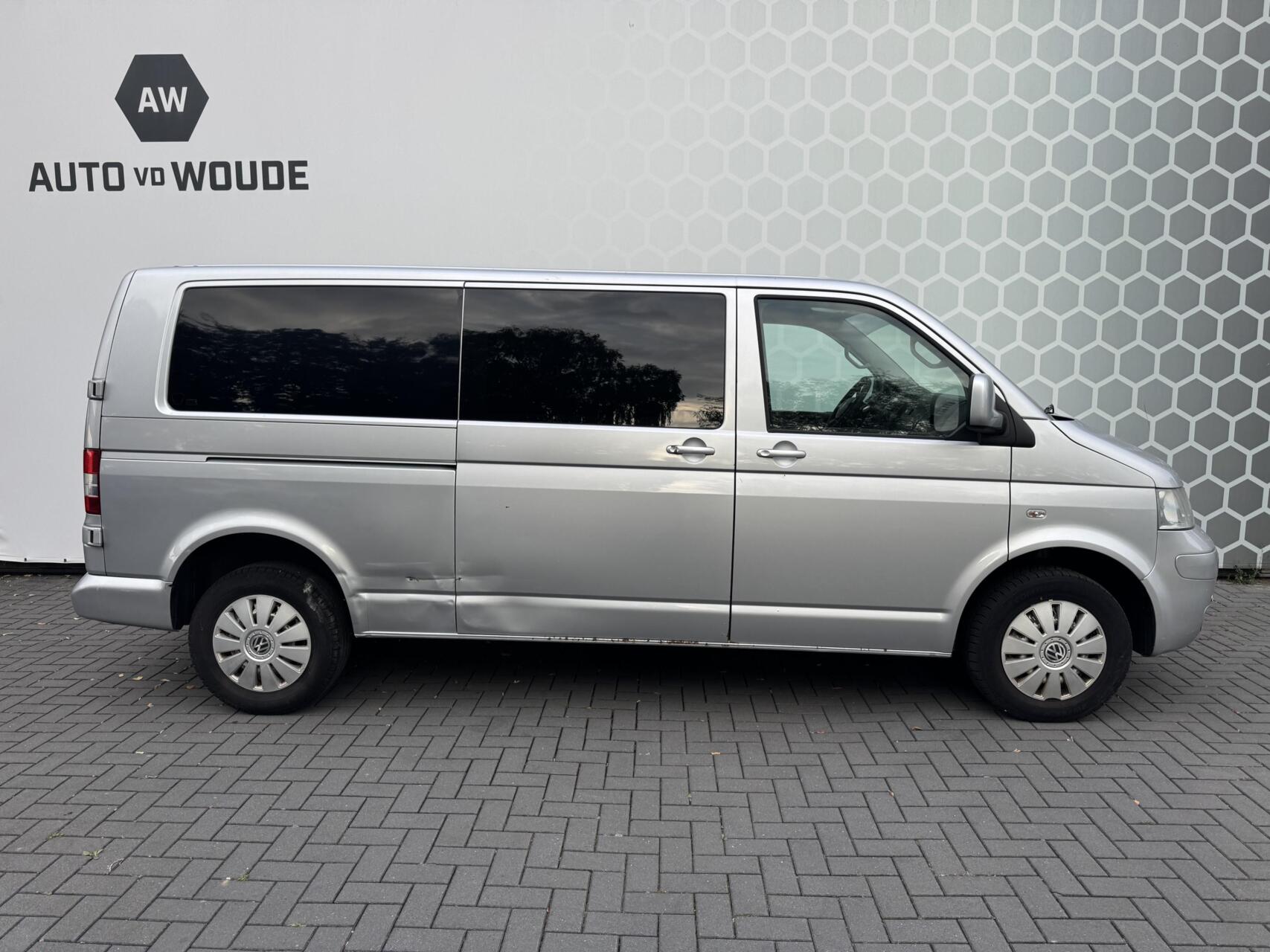 Foto van Volkswagen Transporter Bestel D 128 KW Aut