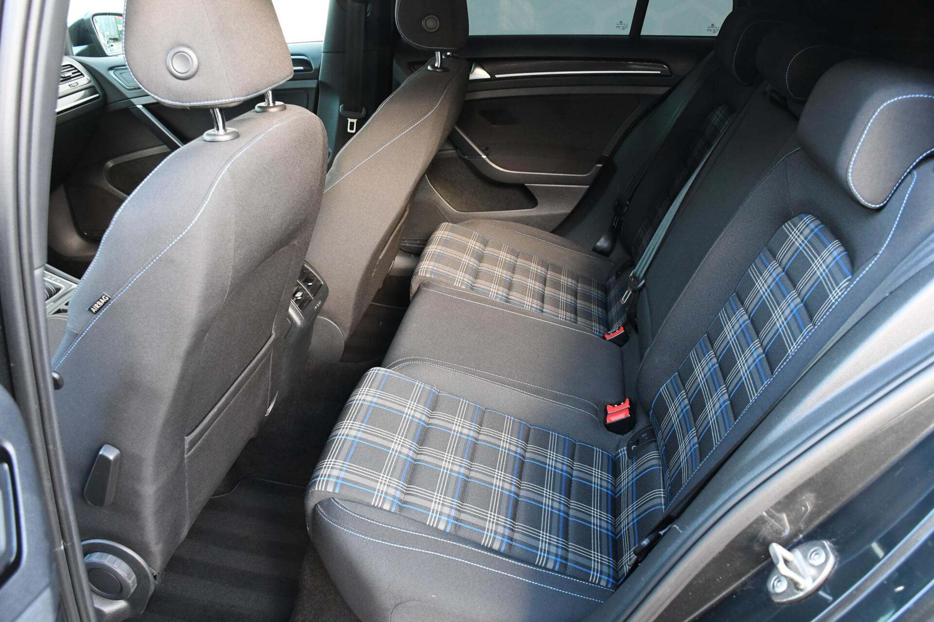 Foto van Volkswagen Golf