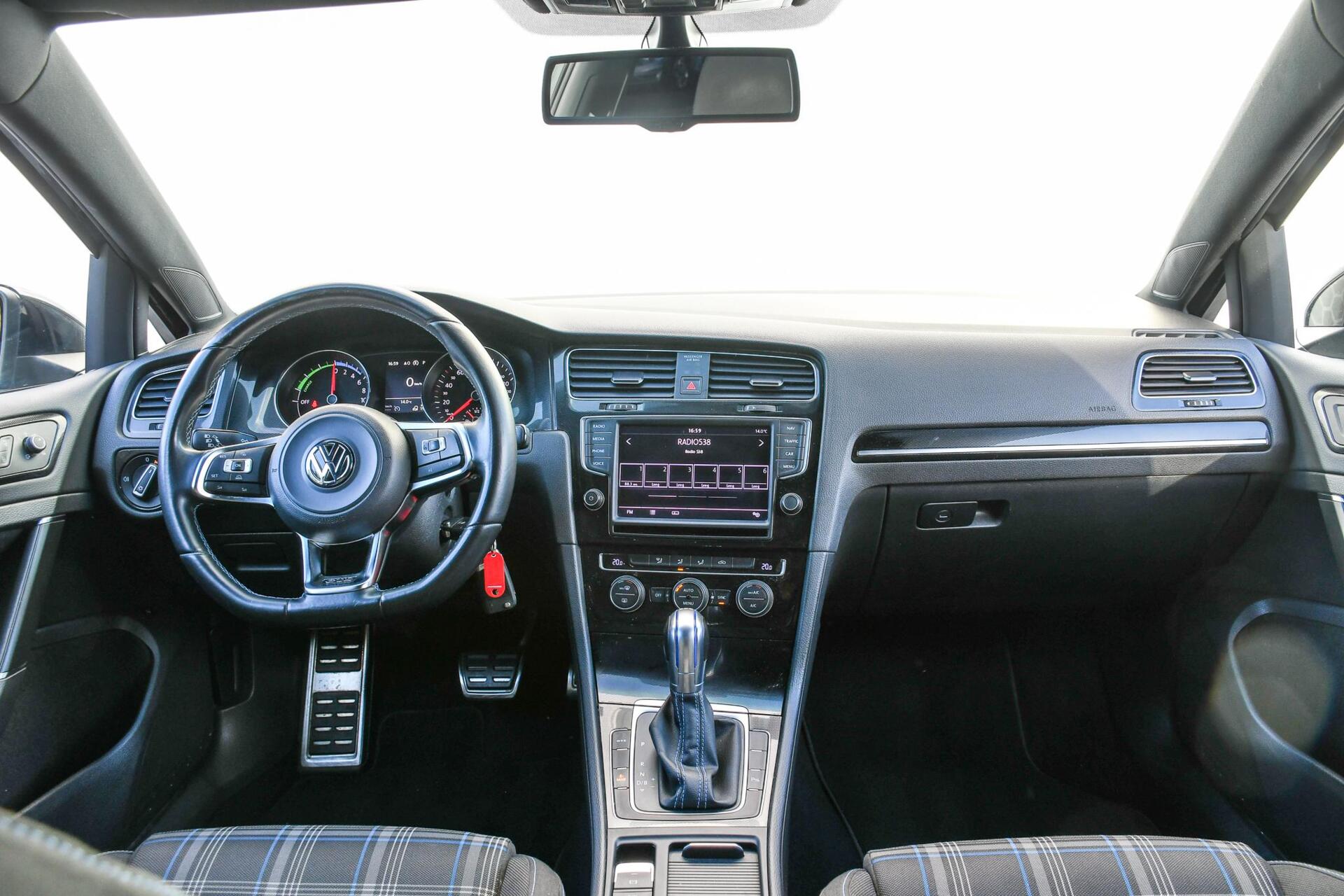 Foto van Volkswagen Golf