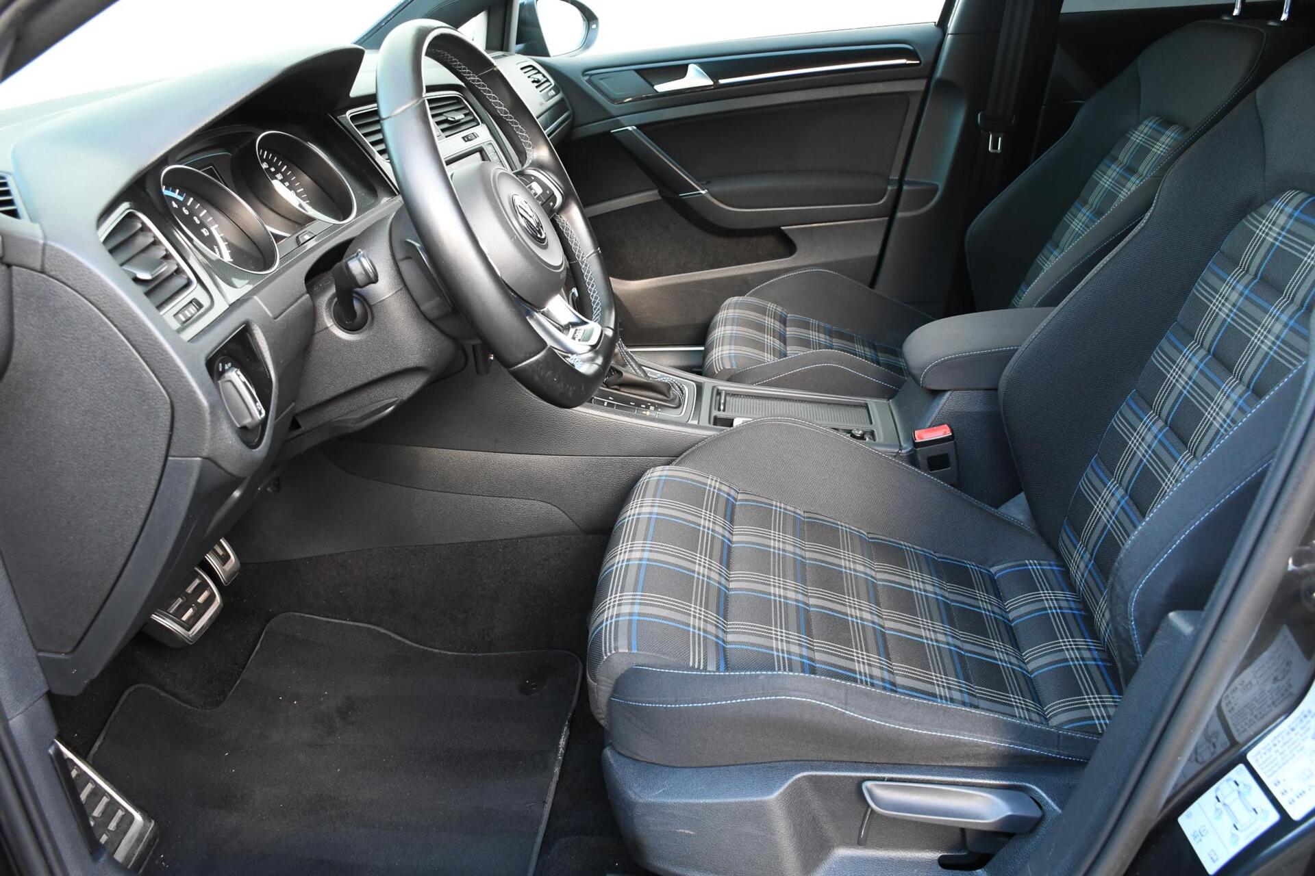 Foto van Volkswagen Golf