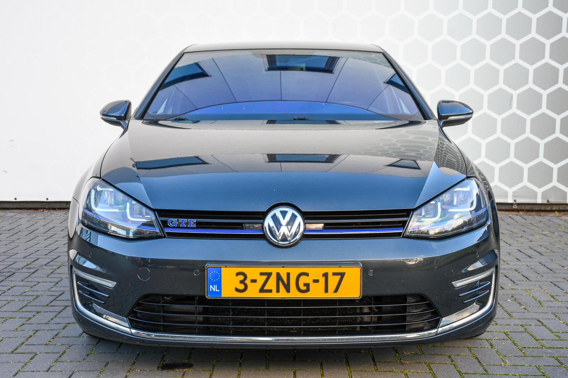 Foto van Volkswagen Golf