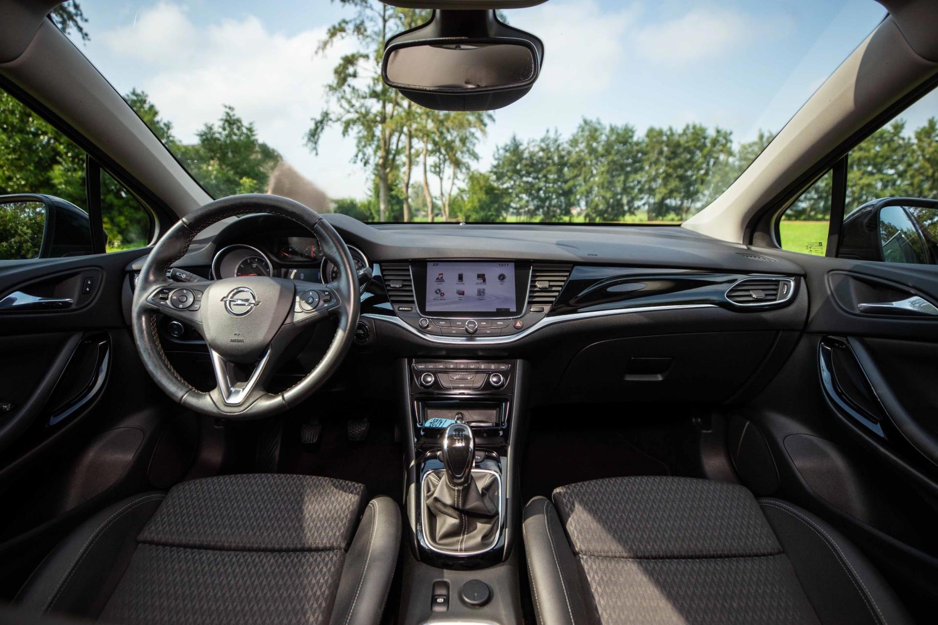 Foto van Opel Astra+