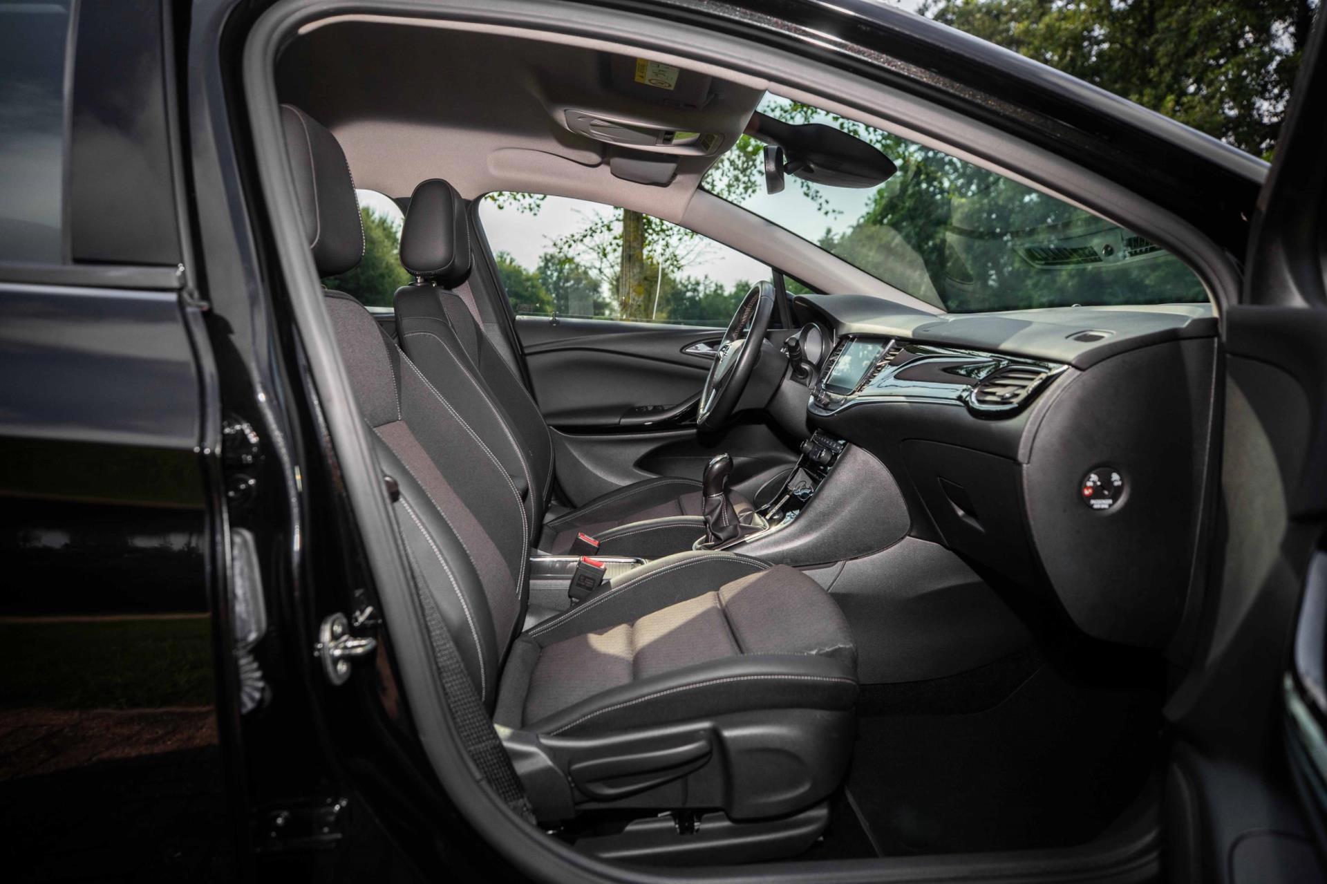 Foto van Opel Astra+