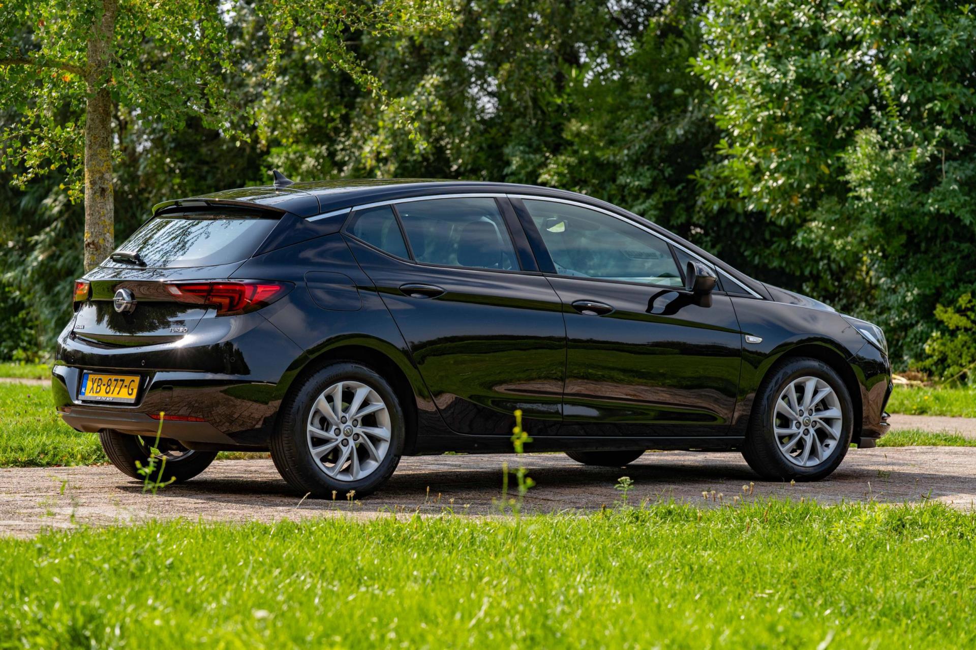 Foto van Opel Astra+