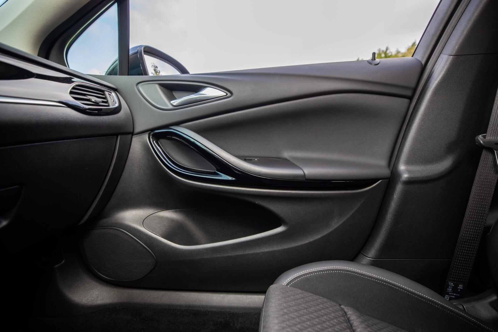 Foto van Opel Astra+