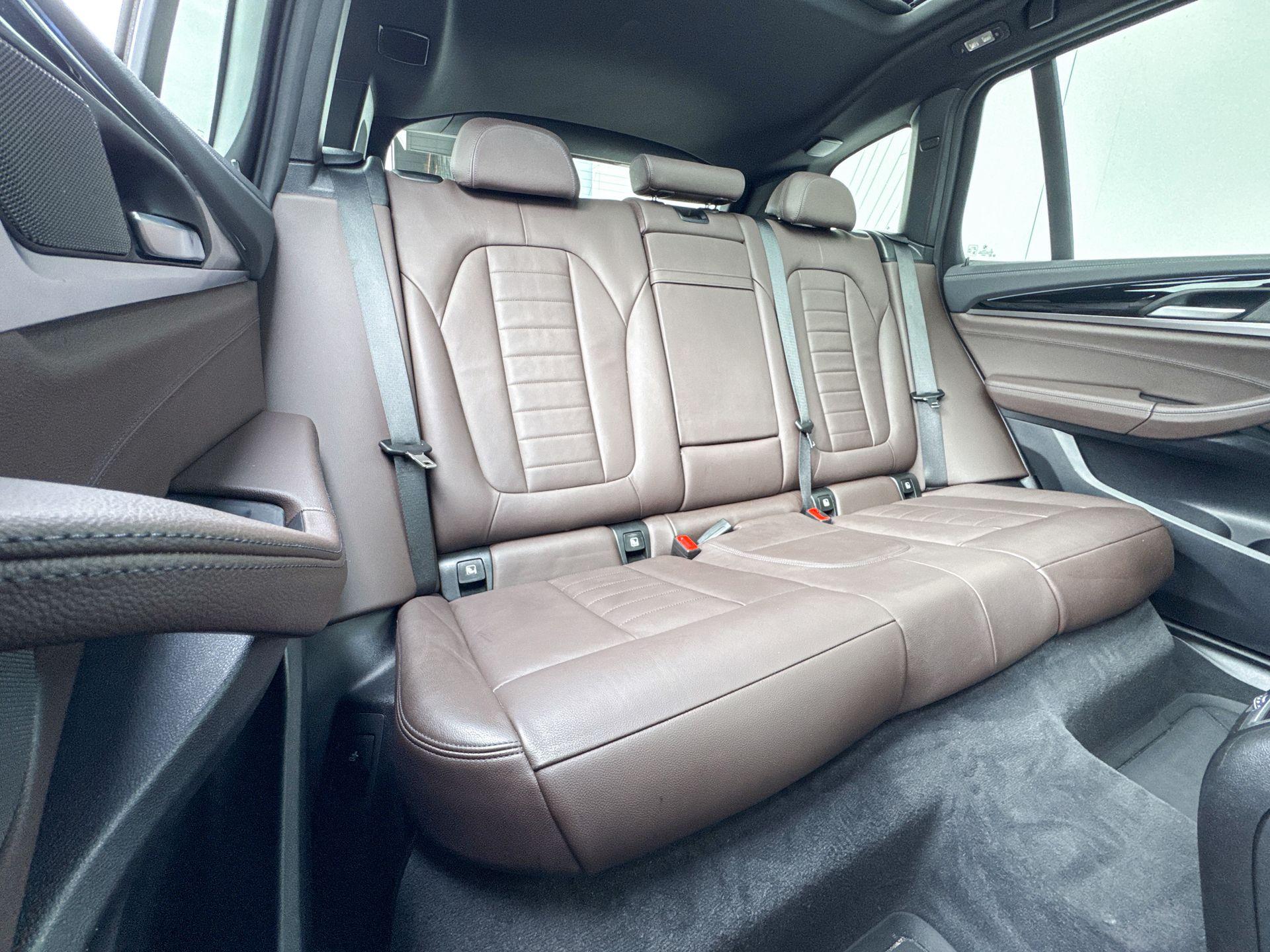 Foto van BMW Ix3