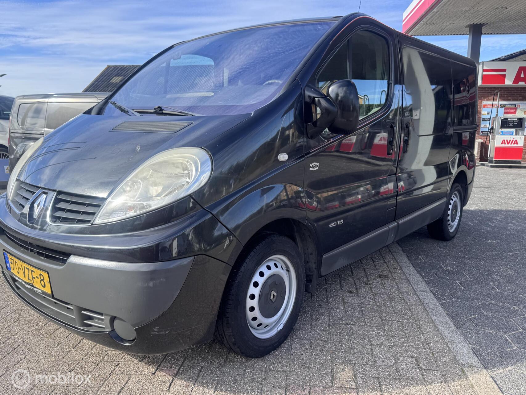 Renault Trafic T27 L1/h1 2.0 Dci 84kw E4 2.0 dCi T27 L1H1 2009 - voorkant