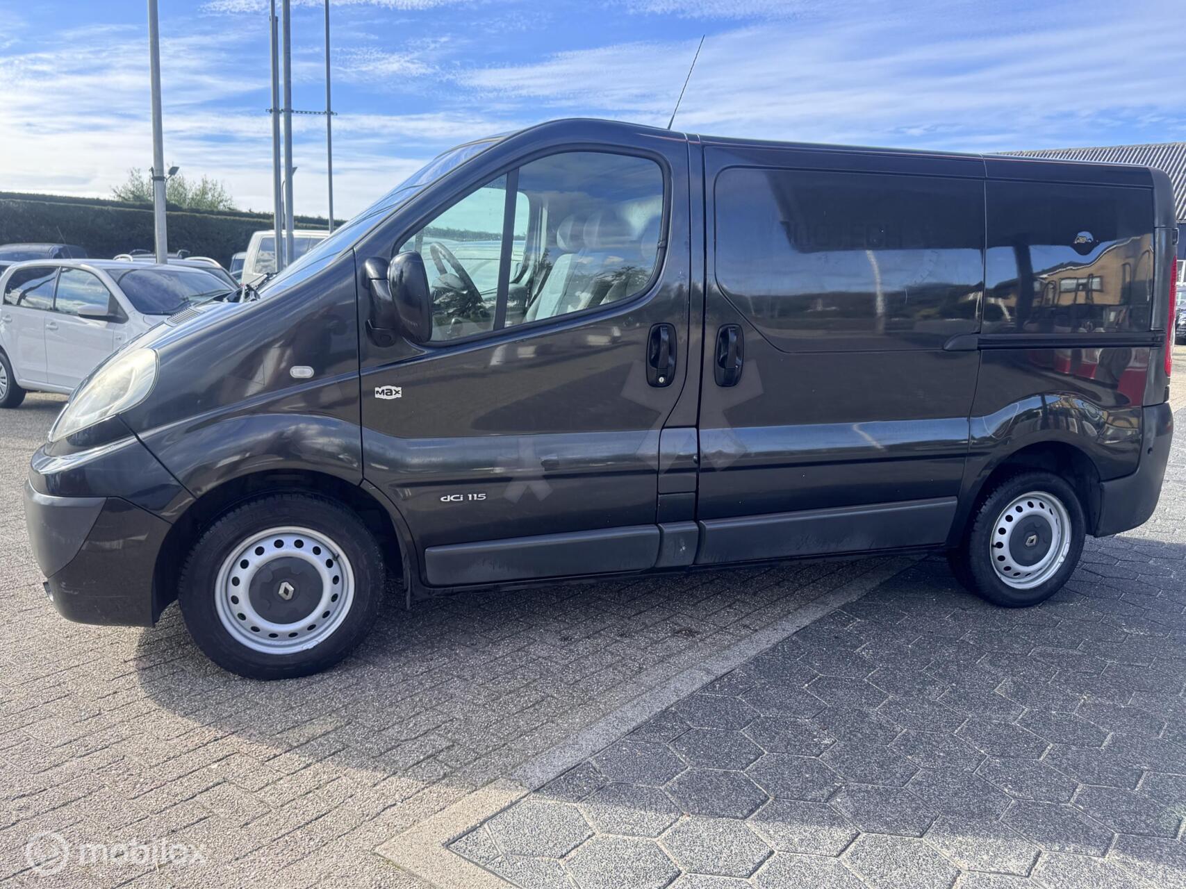 Foto van Renault Trafic T27 L1/h1 2.0 Dci 84kw E4