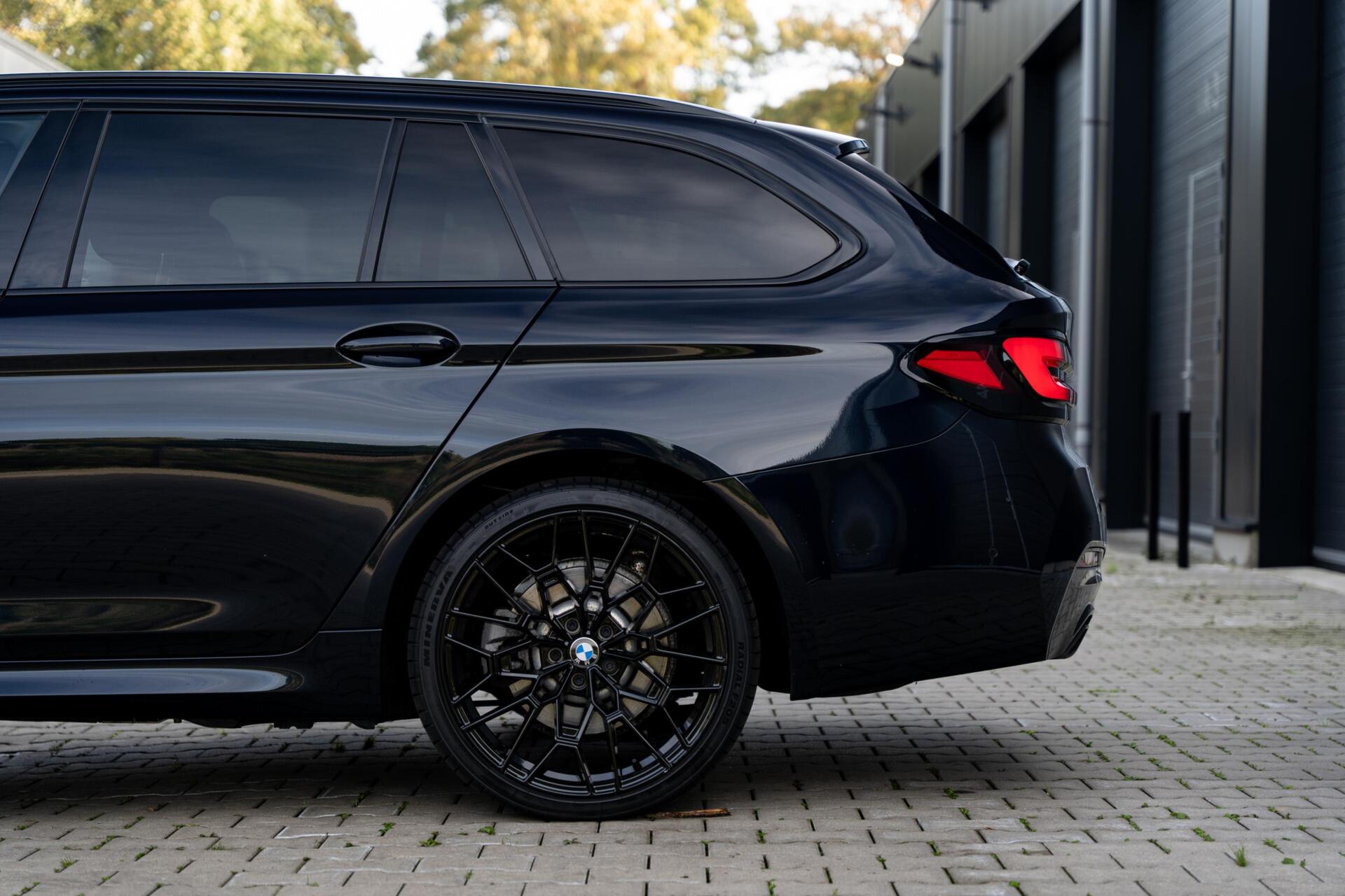 Foto van BMW 530e