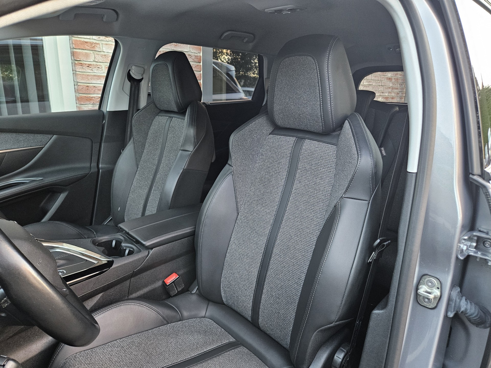 Foto van Peugeot 5008