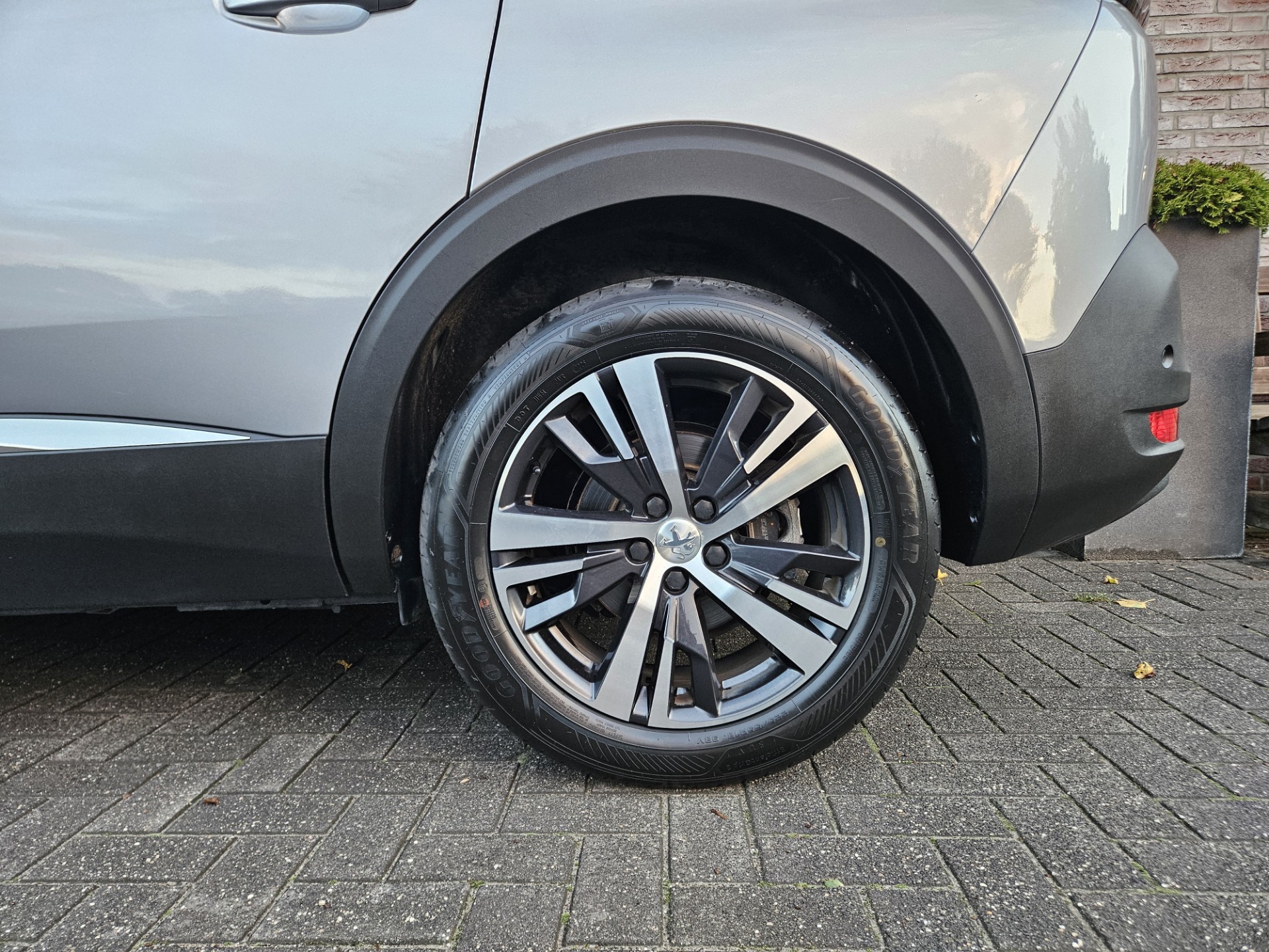 Foto van Peugeot 5008