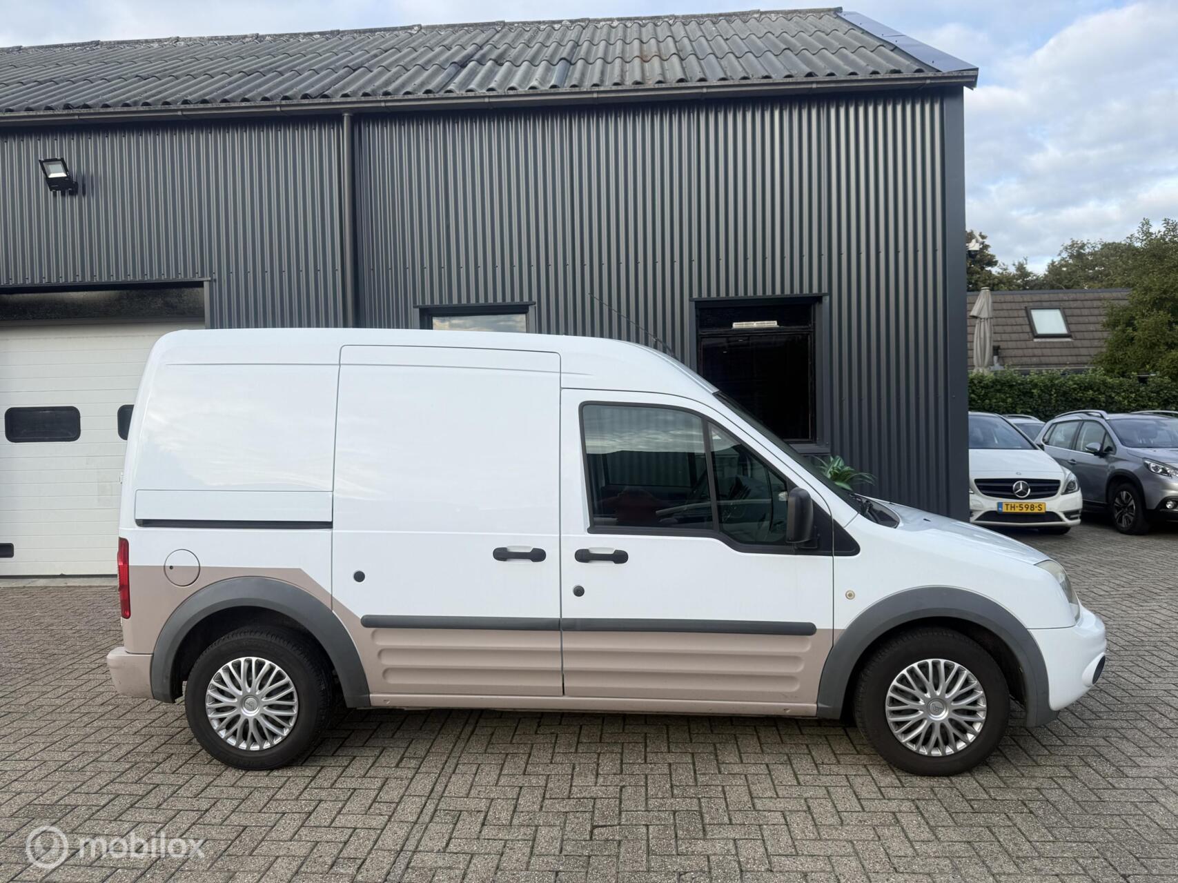 Foto van Ford Transit Connect T230l Van 90dpf