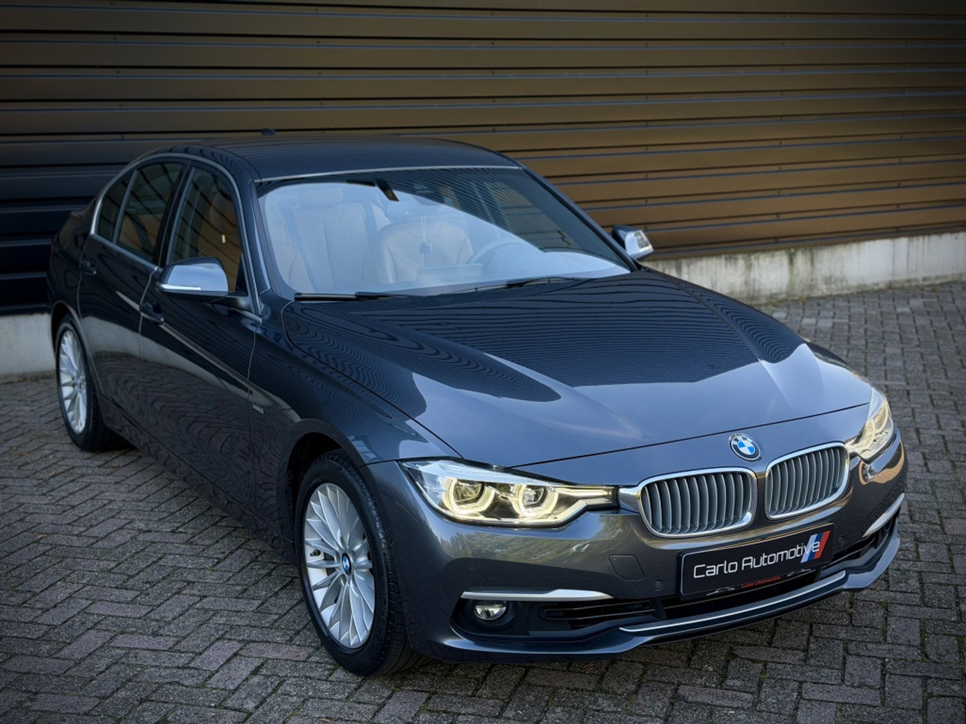 Foto van BMW 320i
