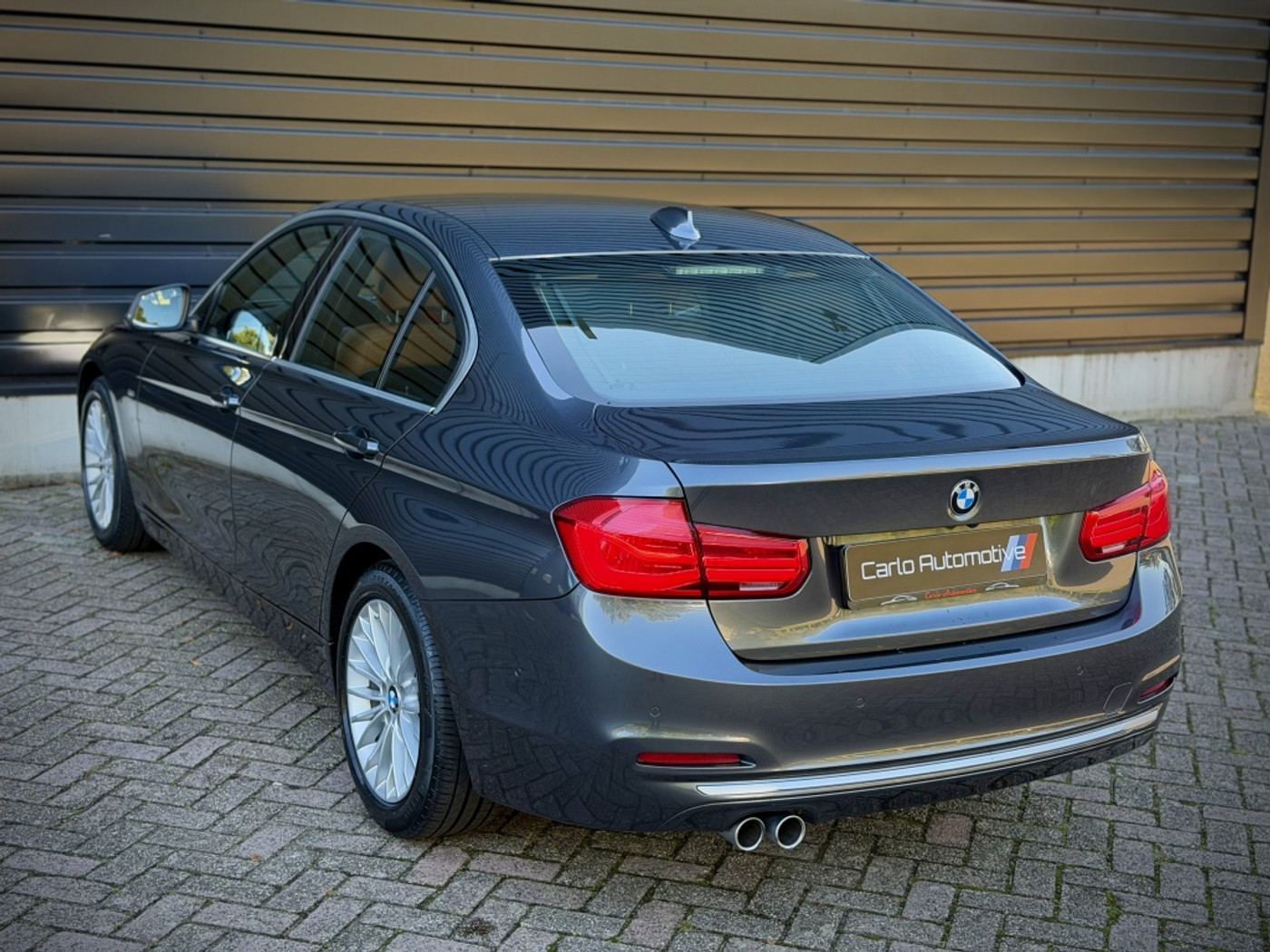 Foto van BMW 320i