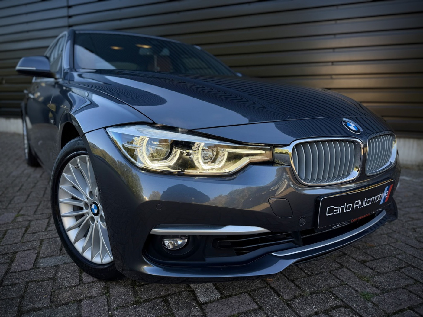Foto van BMW 320i