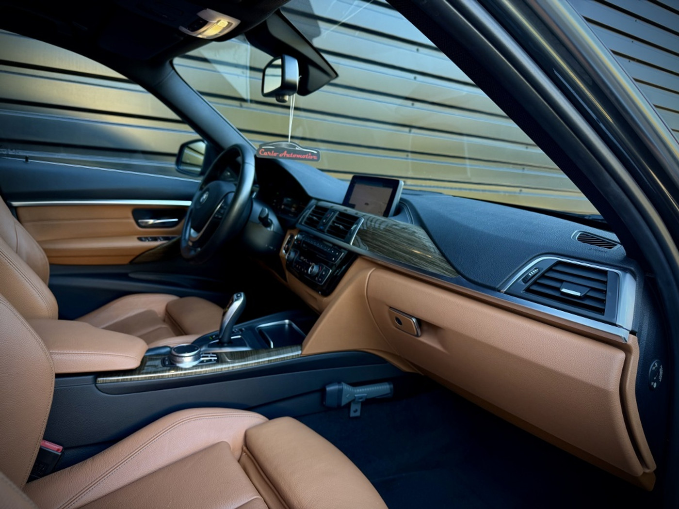 Foto van BMW 320i