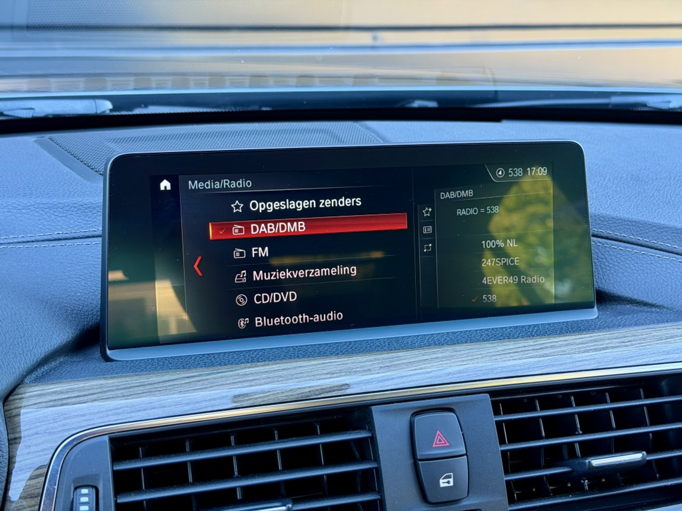 Foto van BMW 320i