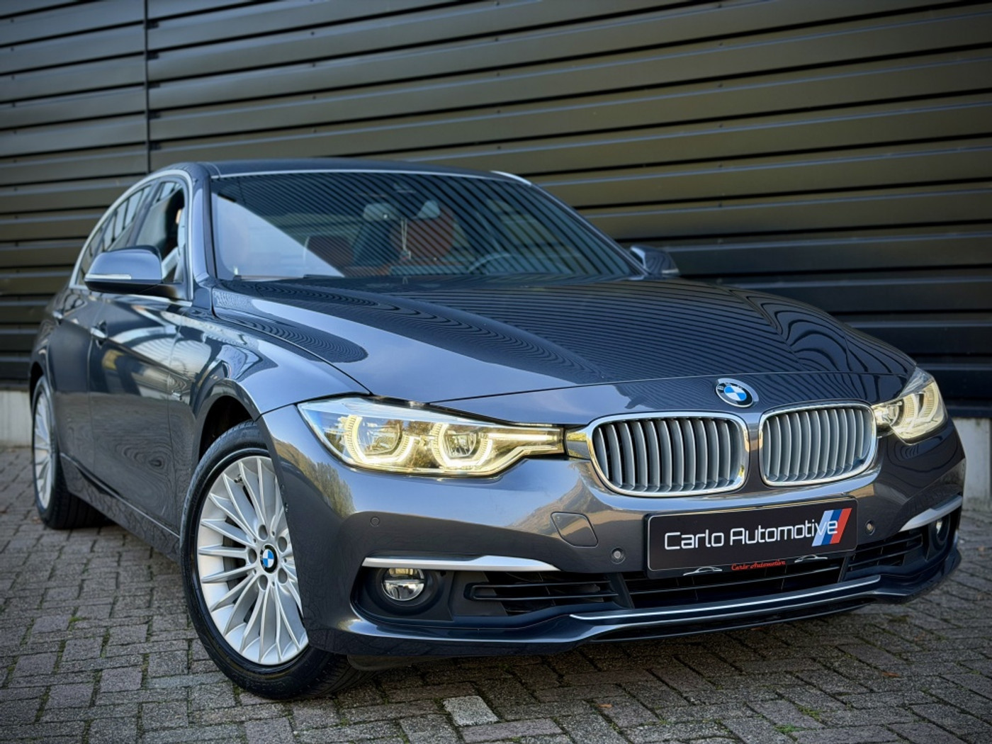 Foto van BMW 320i