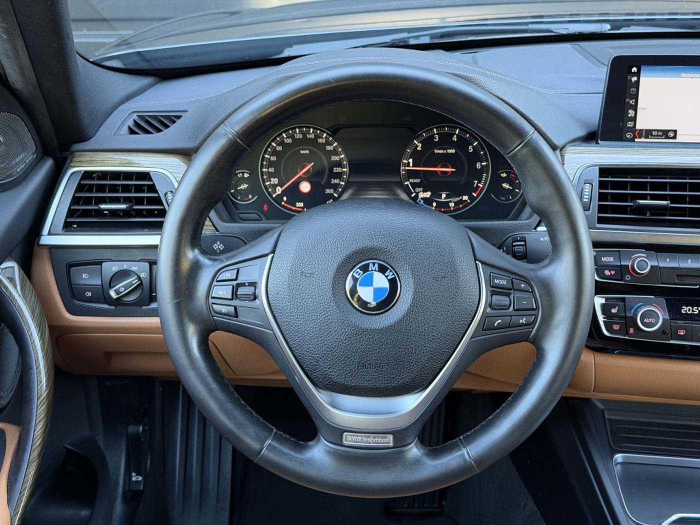 Foto van BMW 320i