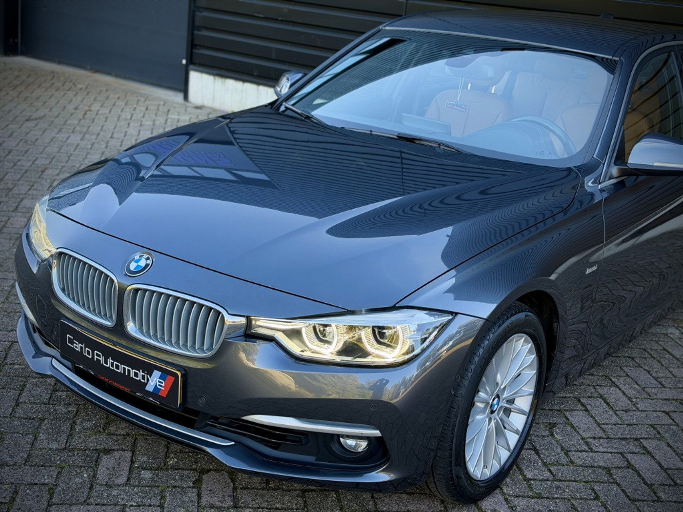 Foto van BMW 320i