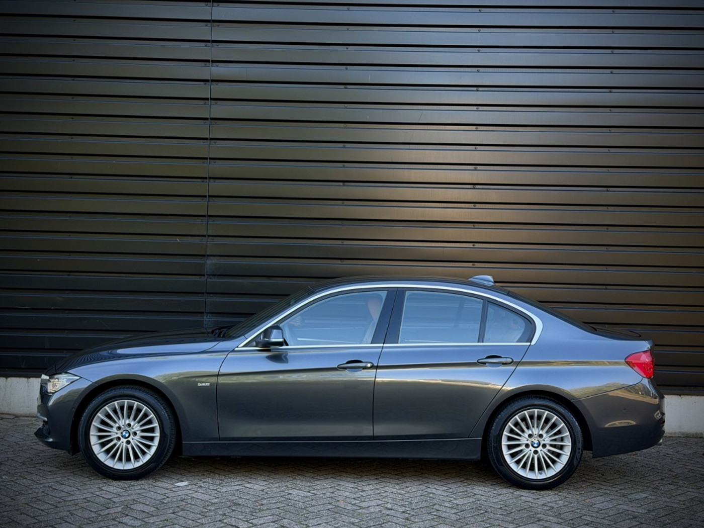Foto van BMW 320i