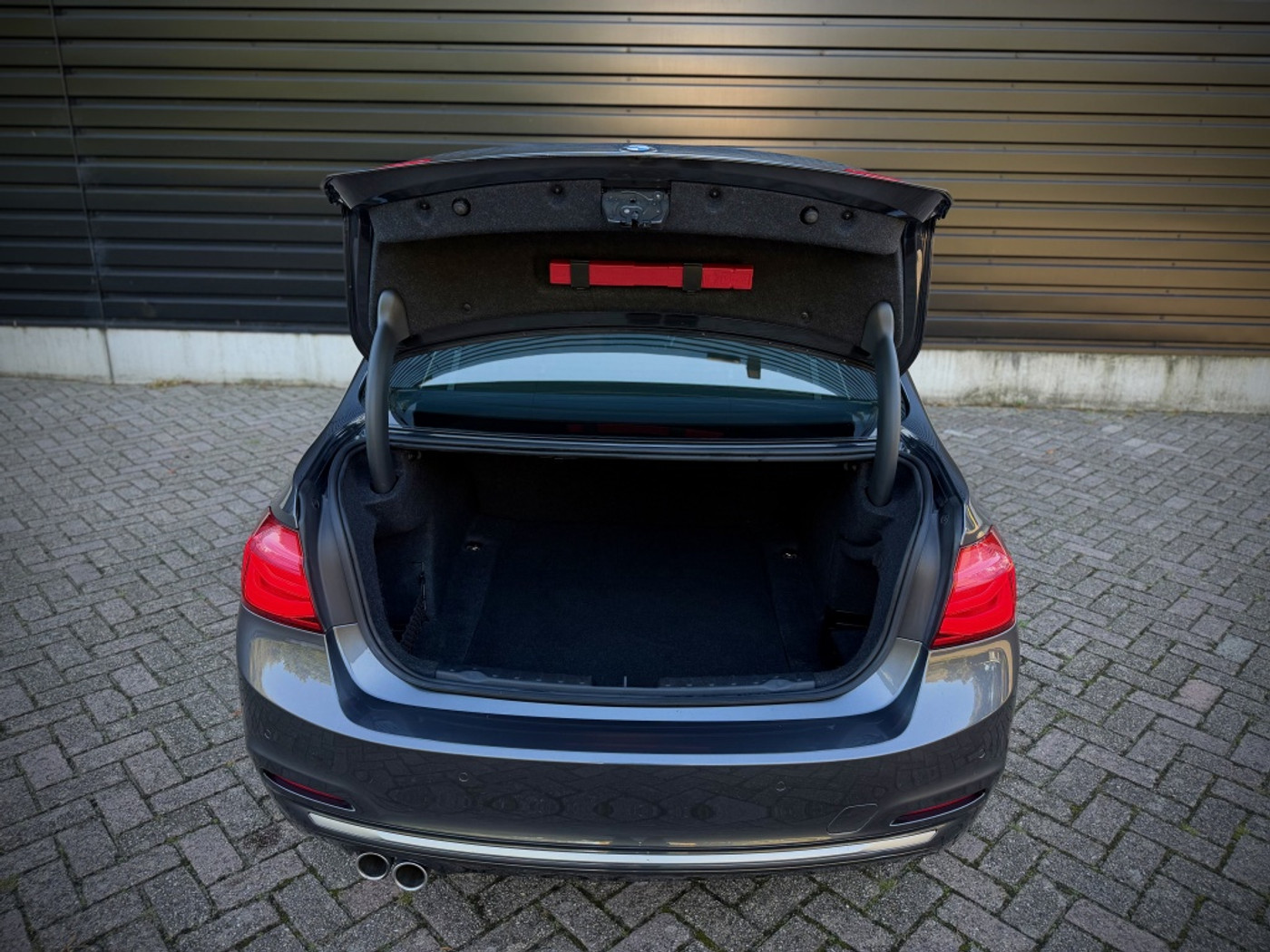 Foto van BMW 320i