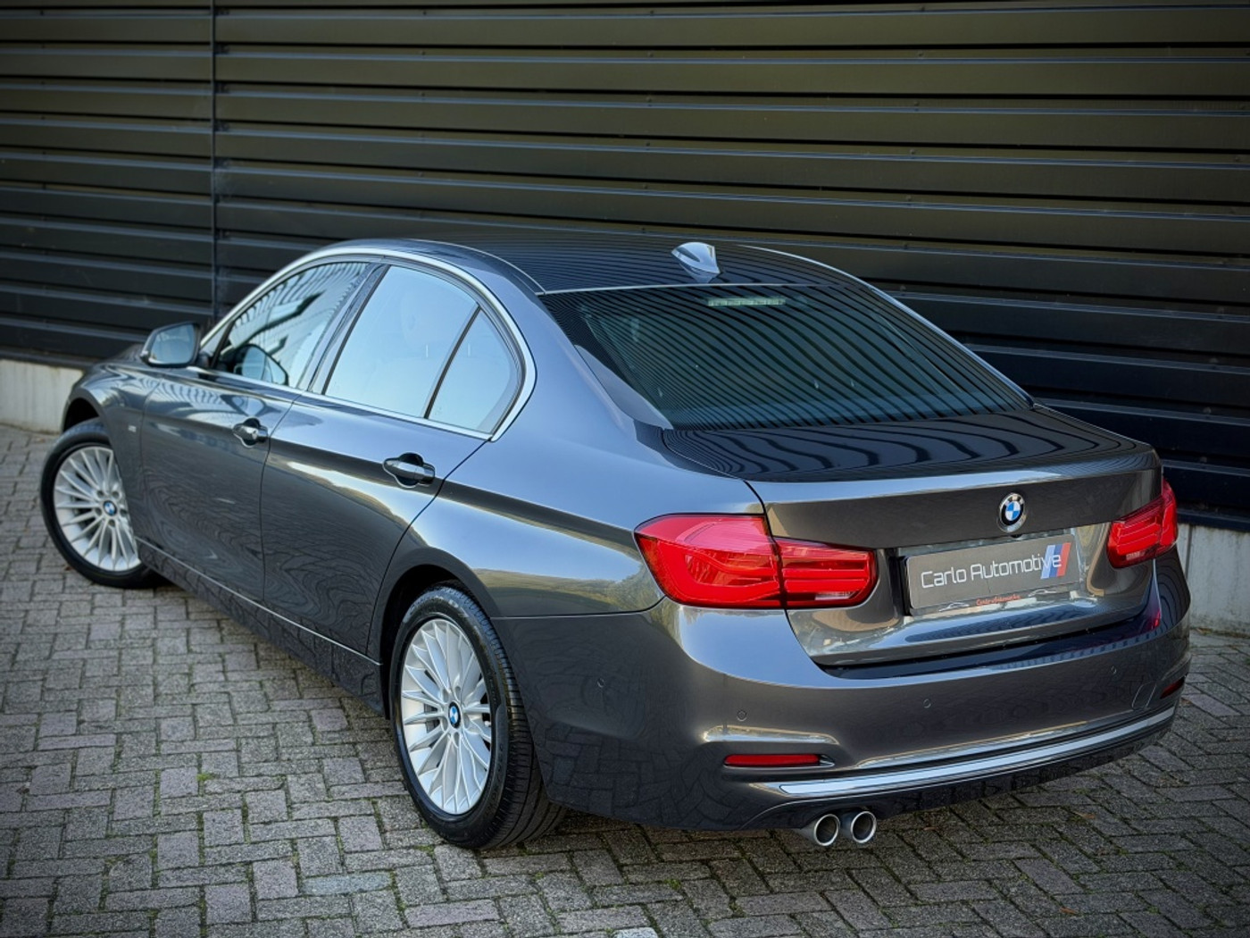Foto van BMW 320i