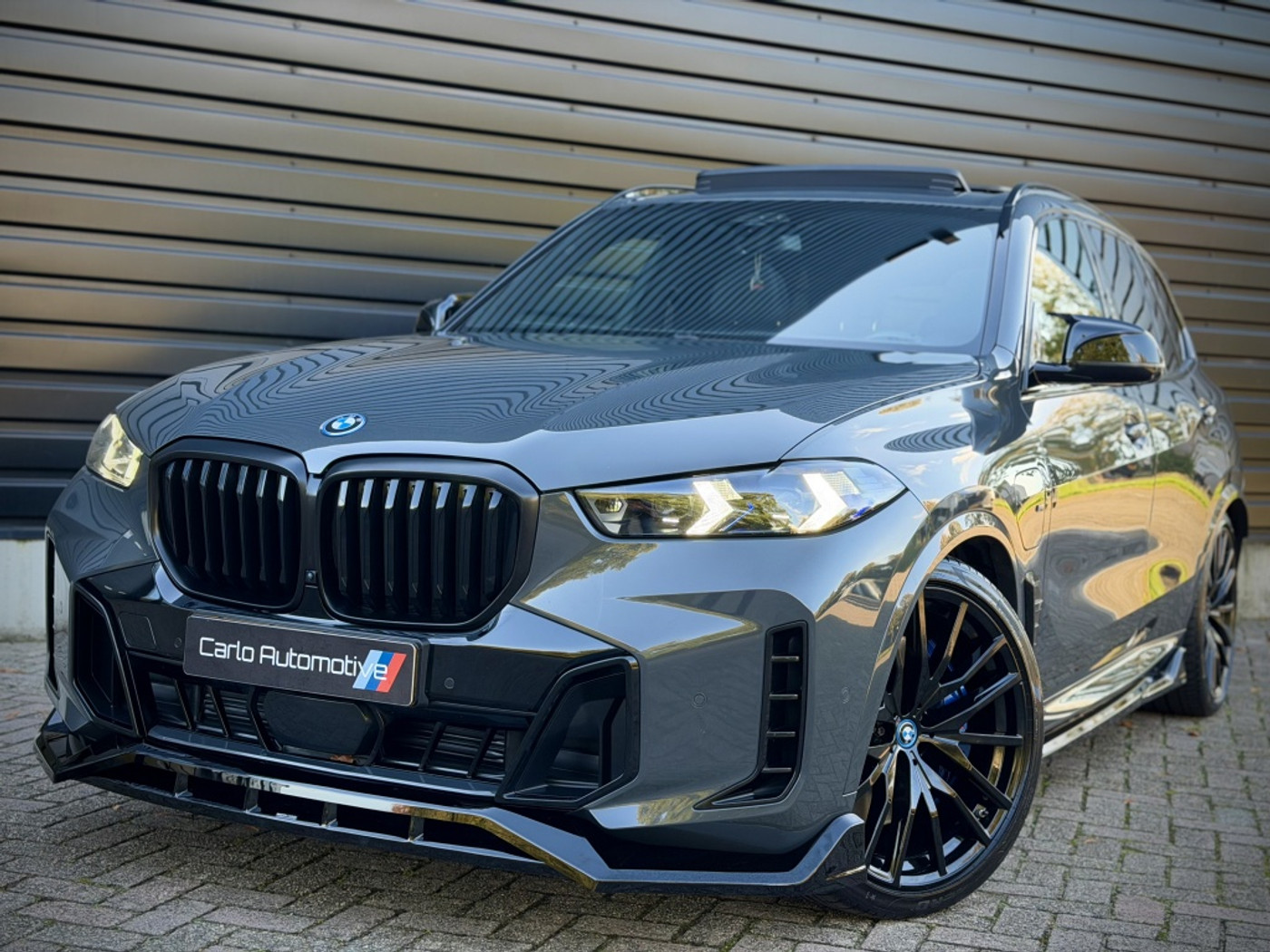 Foto van BMW X5 Xdrive50e