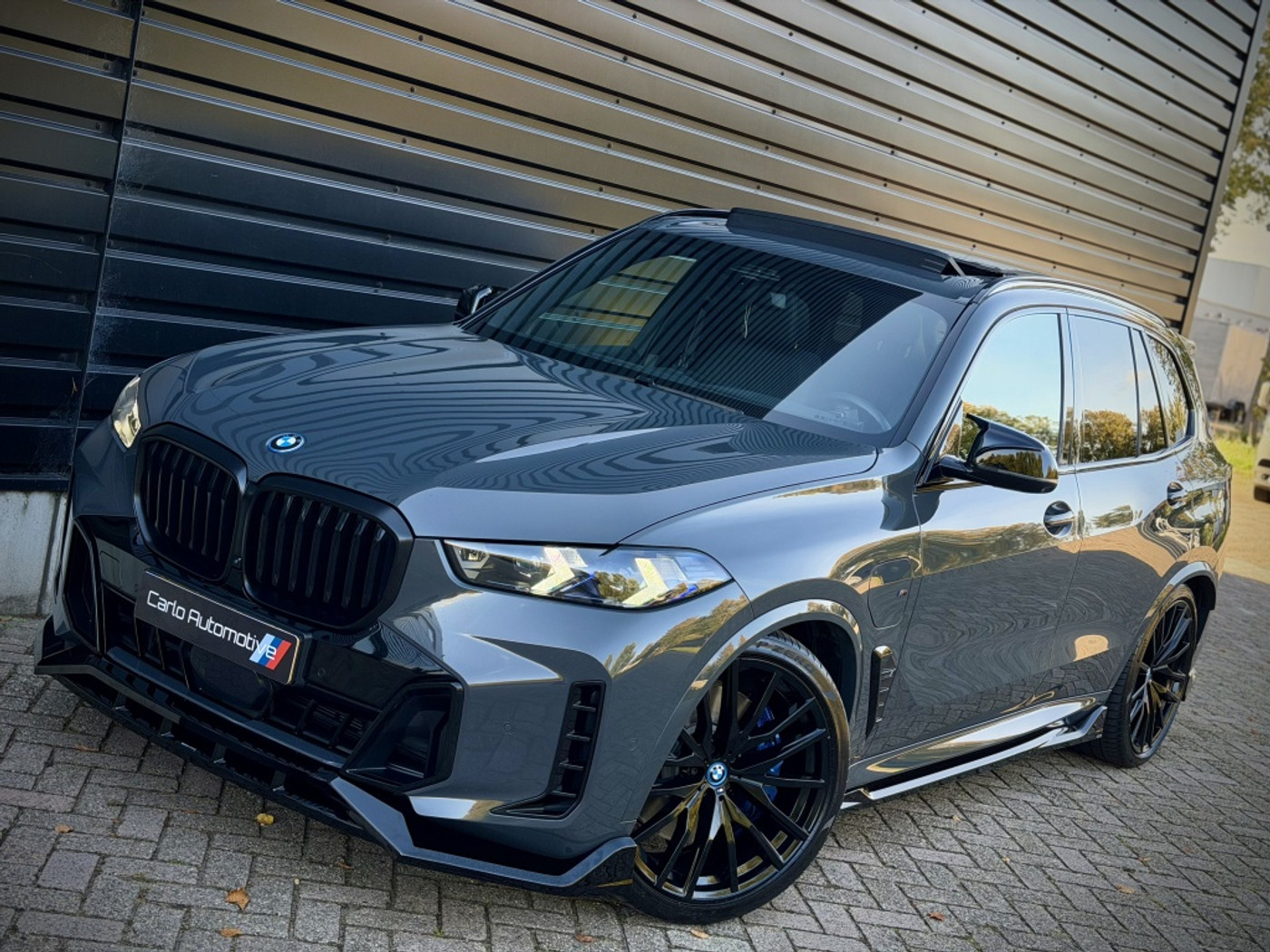 Foto van BMW X5 Xdrive50e