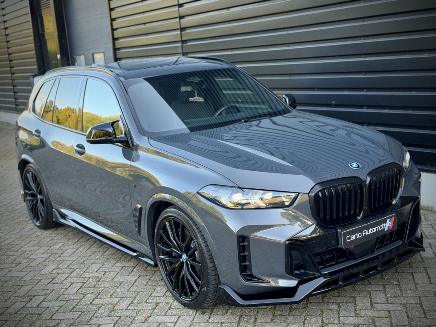 Foto van BMW X5 Xdrive50e