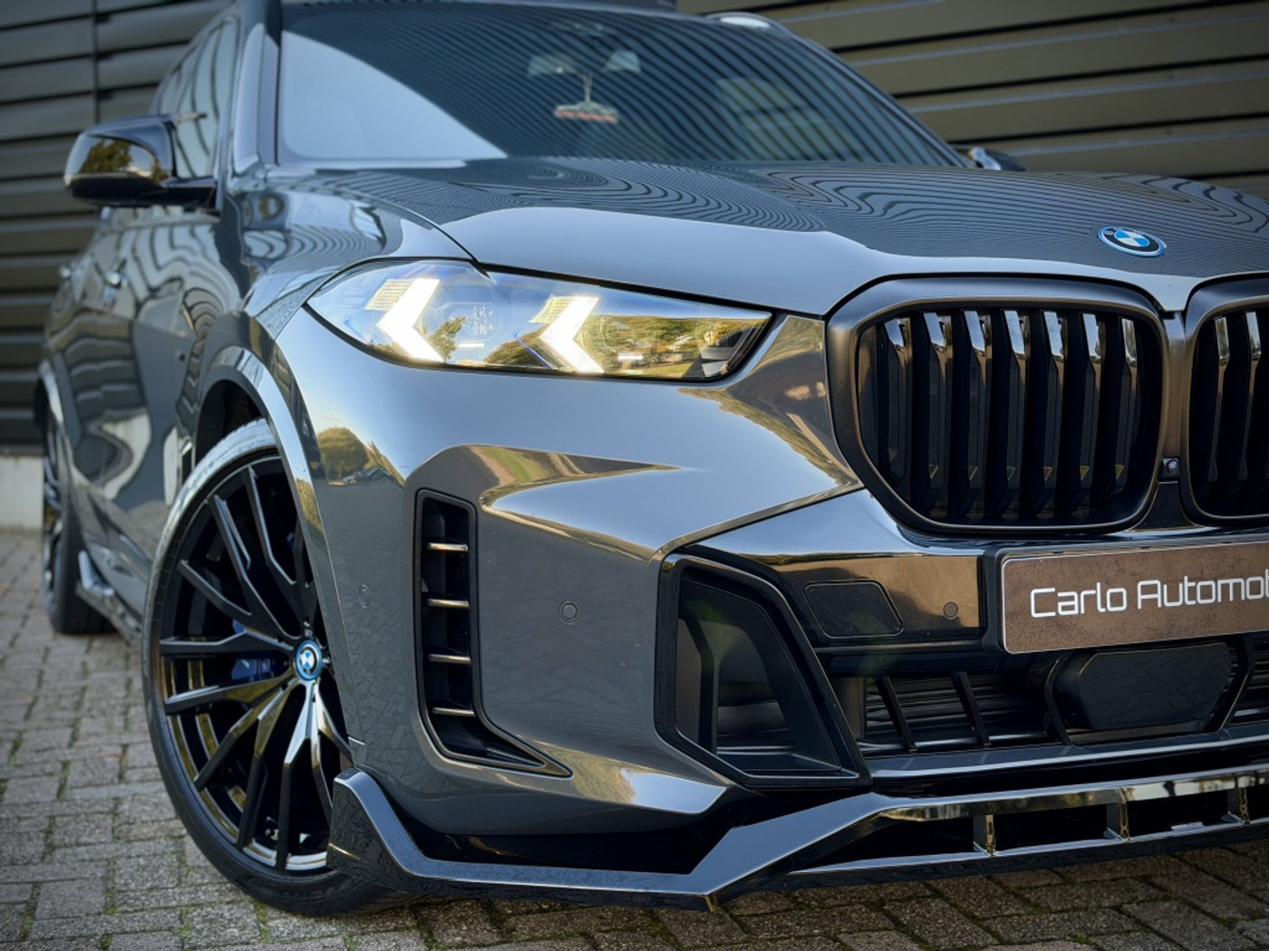 Foto van BMW X5 Xdrive50e