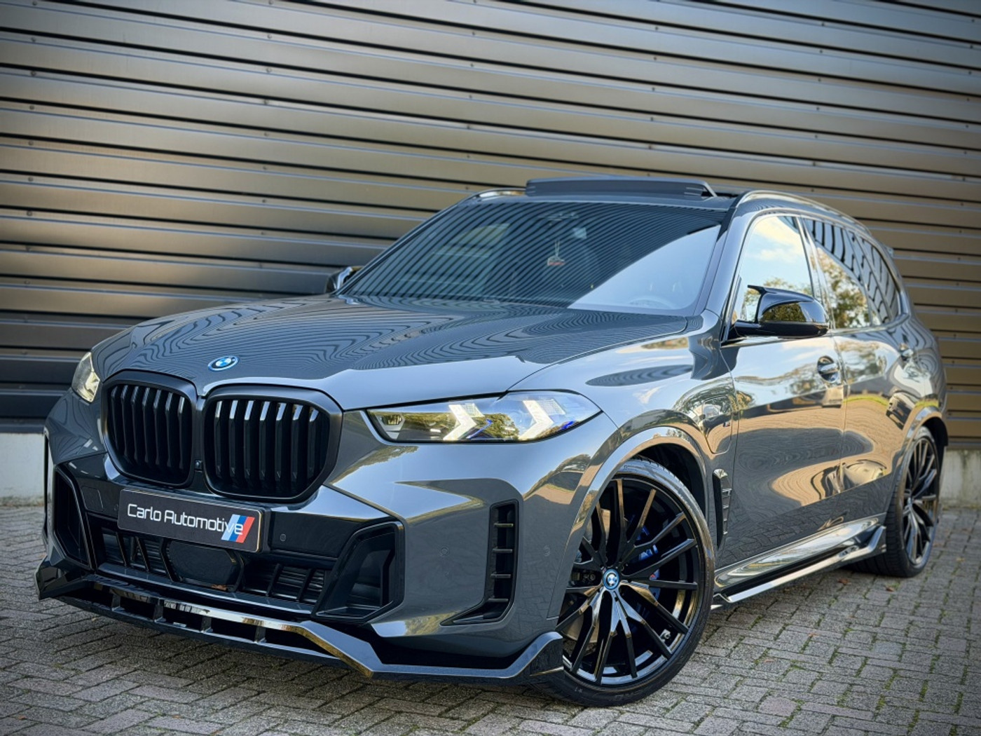 Foto van BMW X5 Xdrive50e