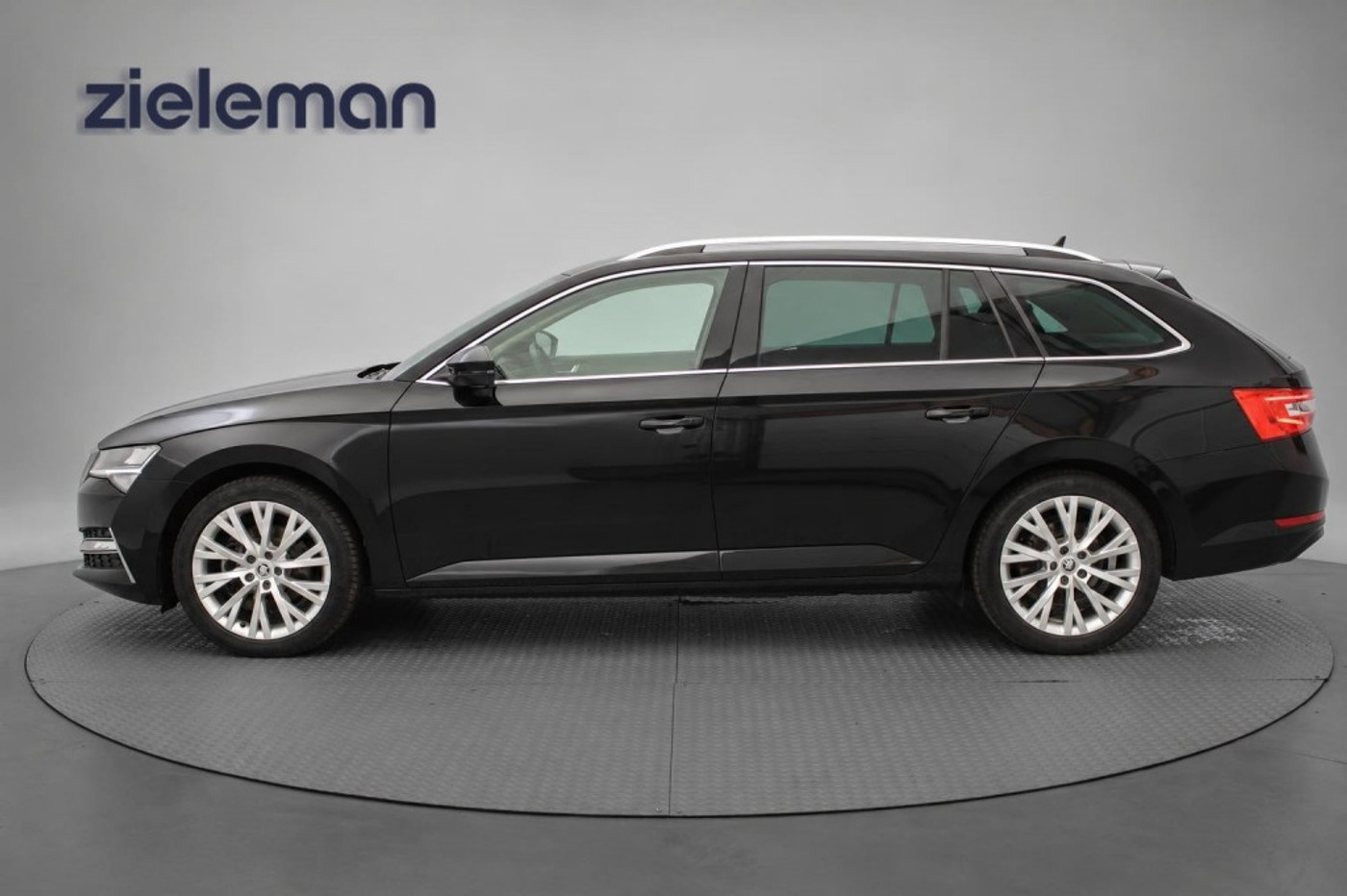 Foto van Skoda Superb