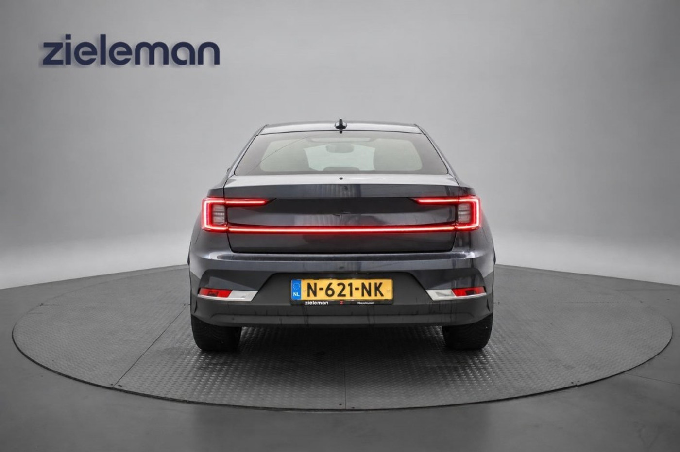 Foto van Polestar Polestar 2