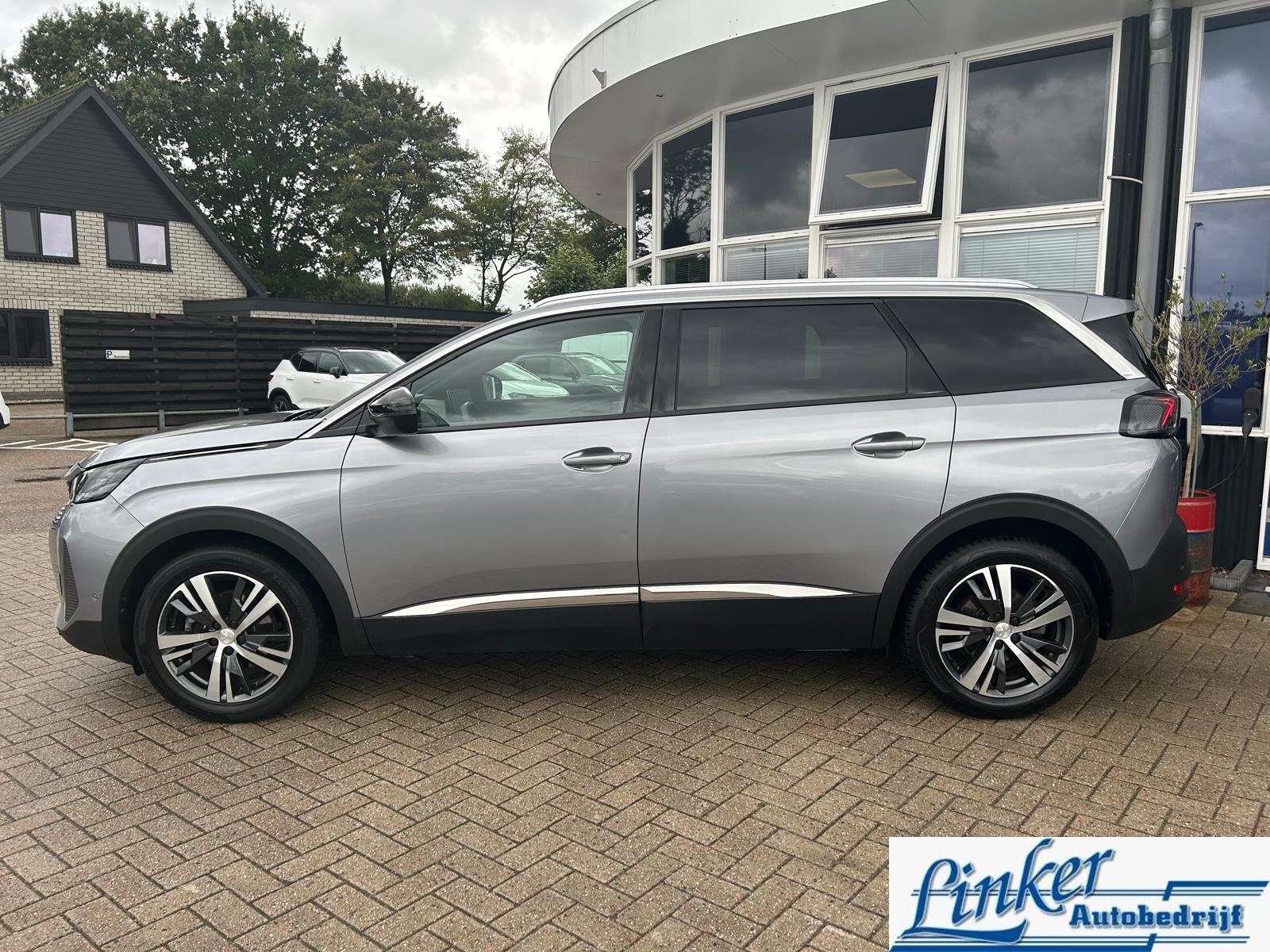 Foto van Peugeot 5008