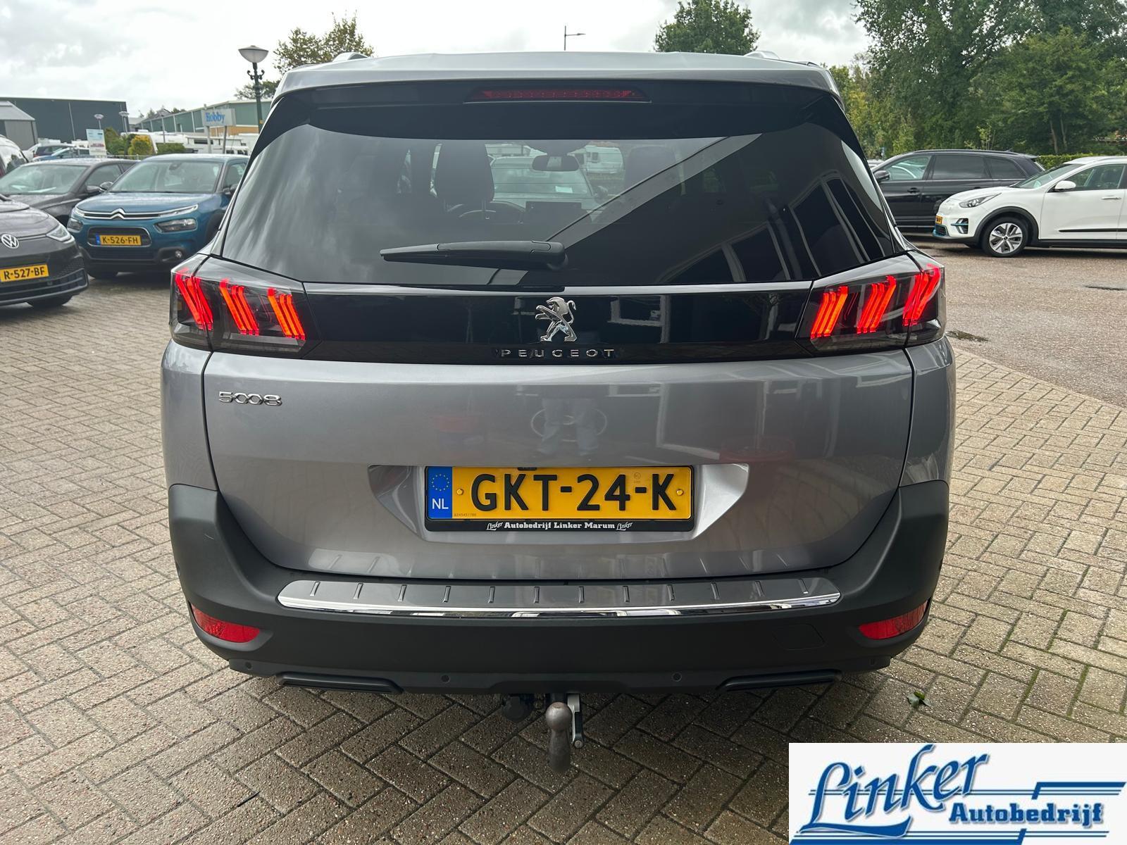 Foto van Peugeot 5008