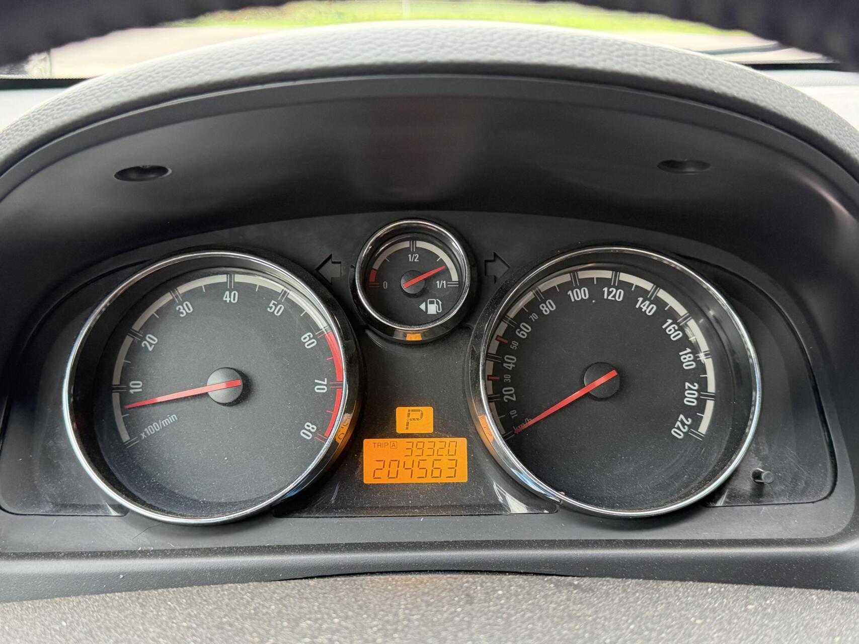 Foto van Opel Antara