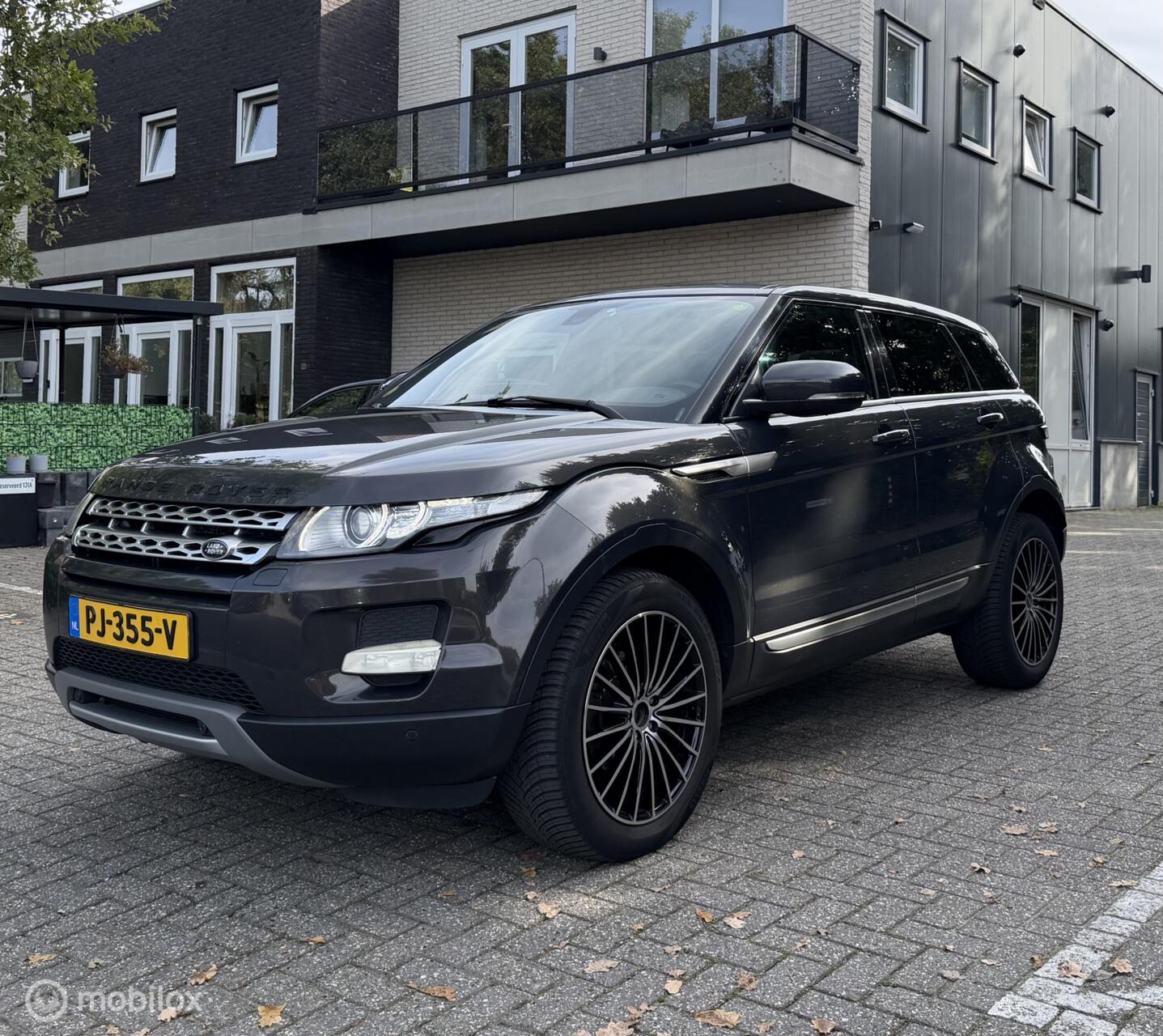 Land Rover Range Rover Evoque 2.2 SD4 4WD Dynamic| panorama 2012 - voorkant