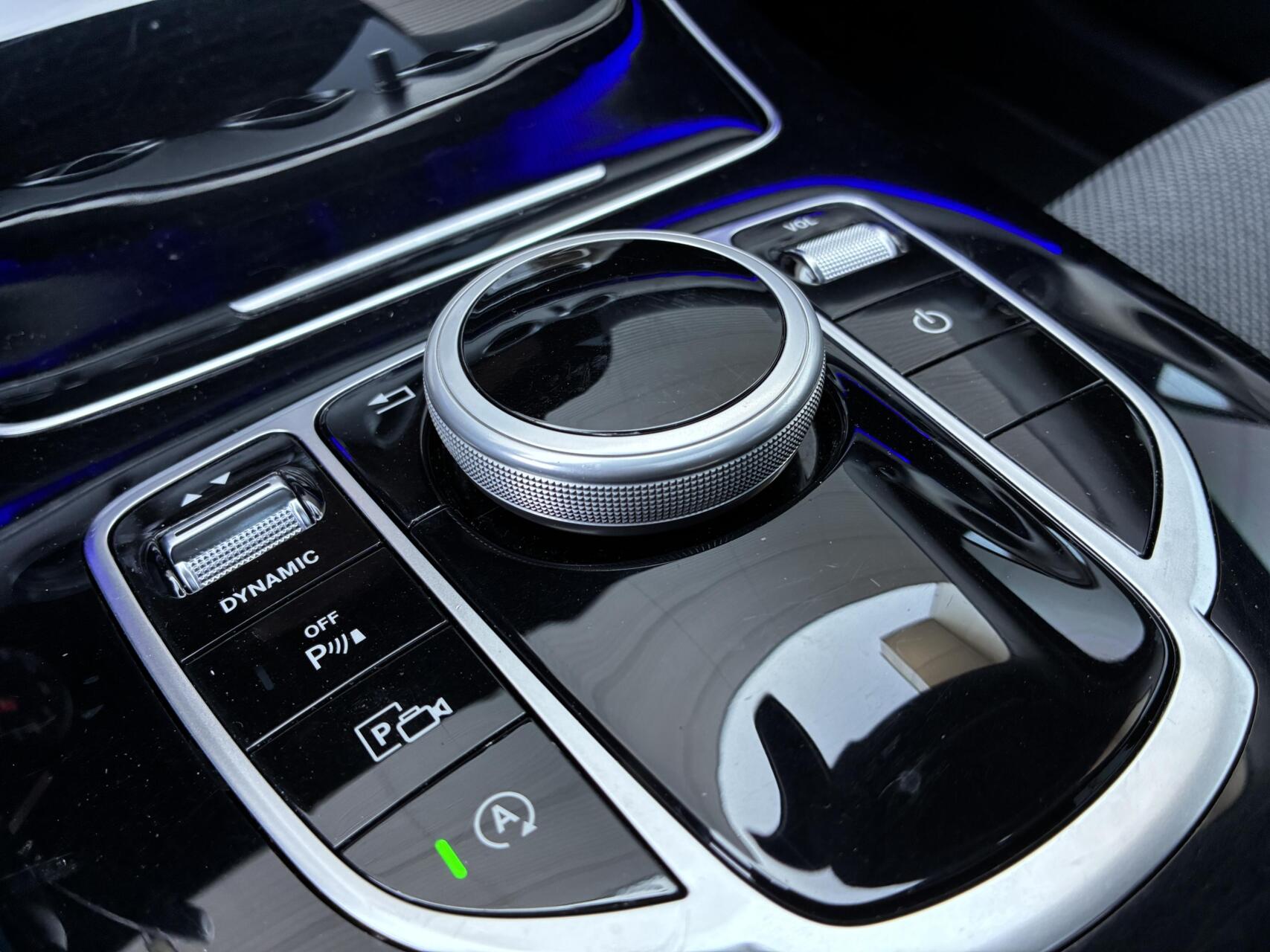 Foto van Mercedes-Benz E 200