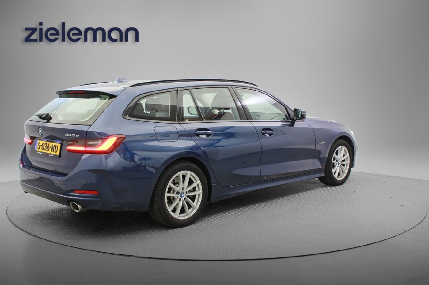 Foto van BMW 330e