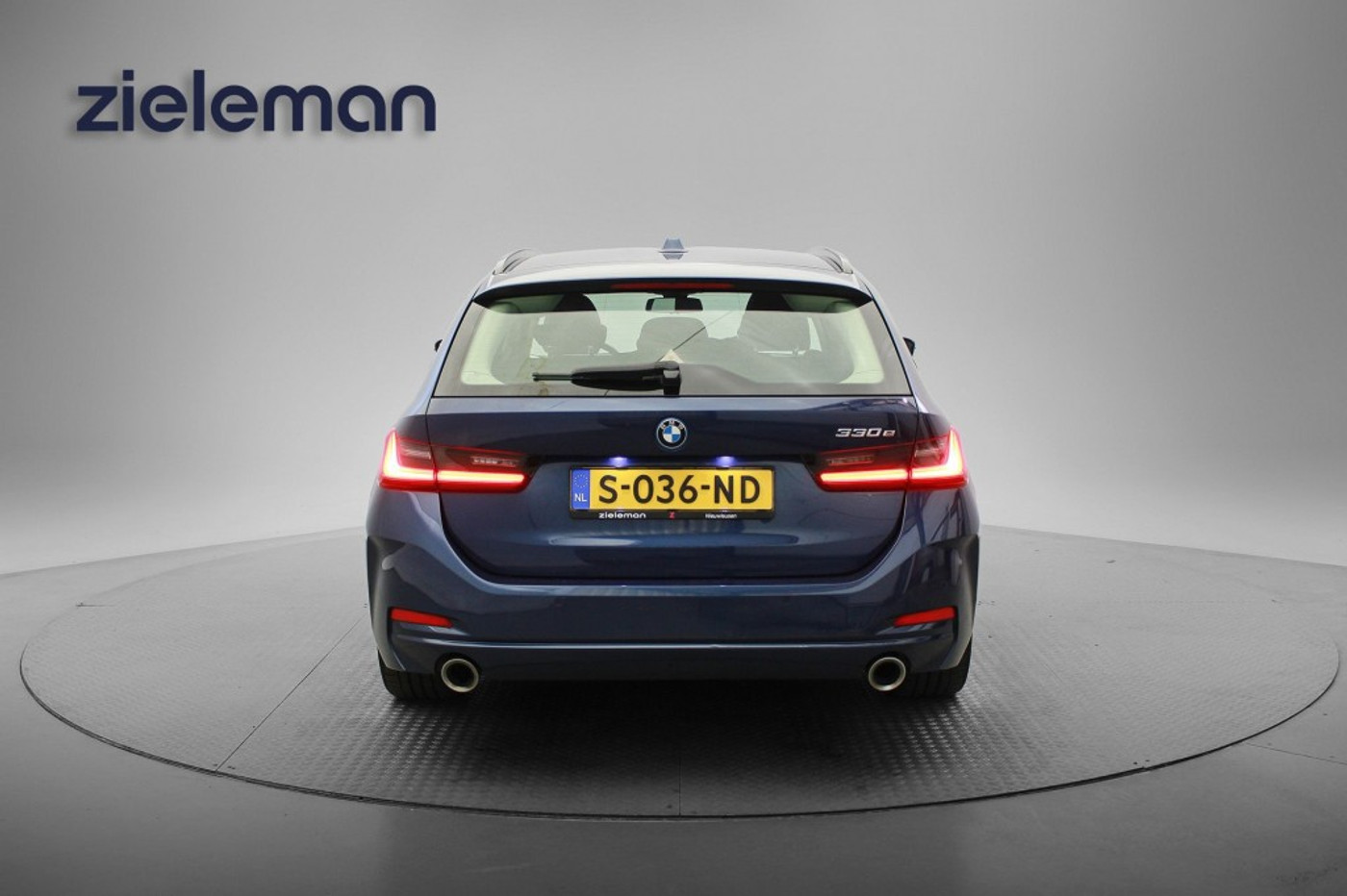 Foto van BMW 330e