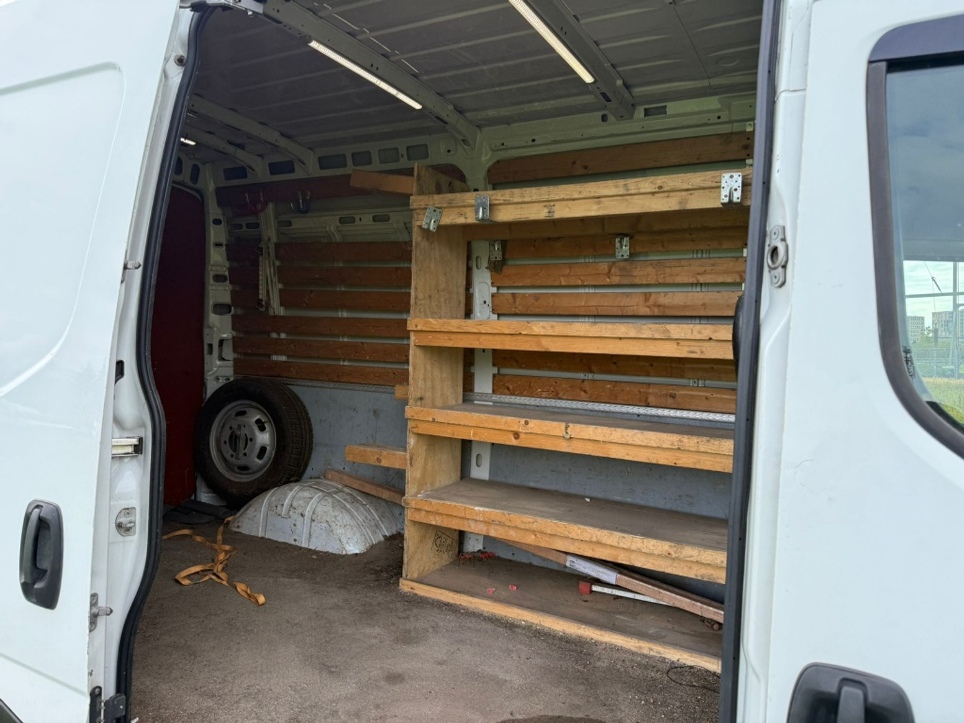 Foto van Iveco 40c17