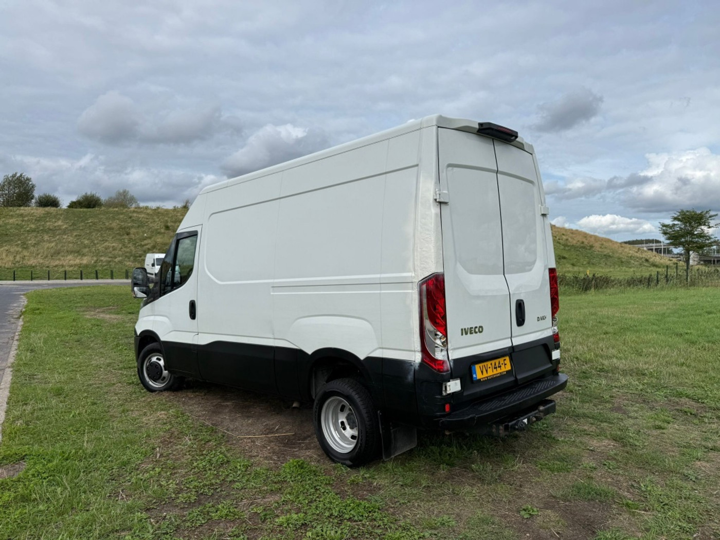 Foto van Iveco 40c17