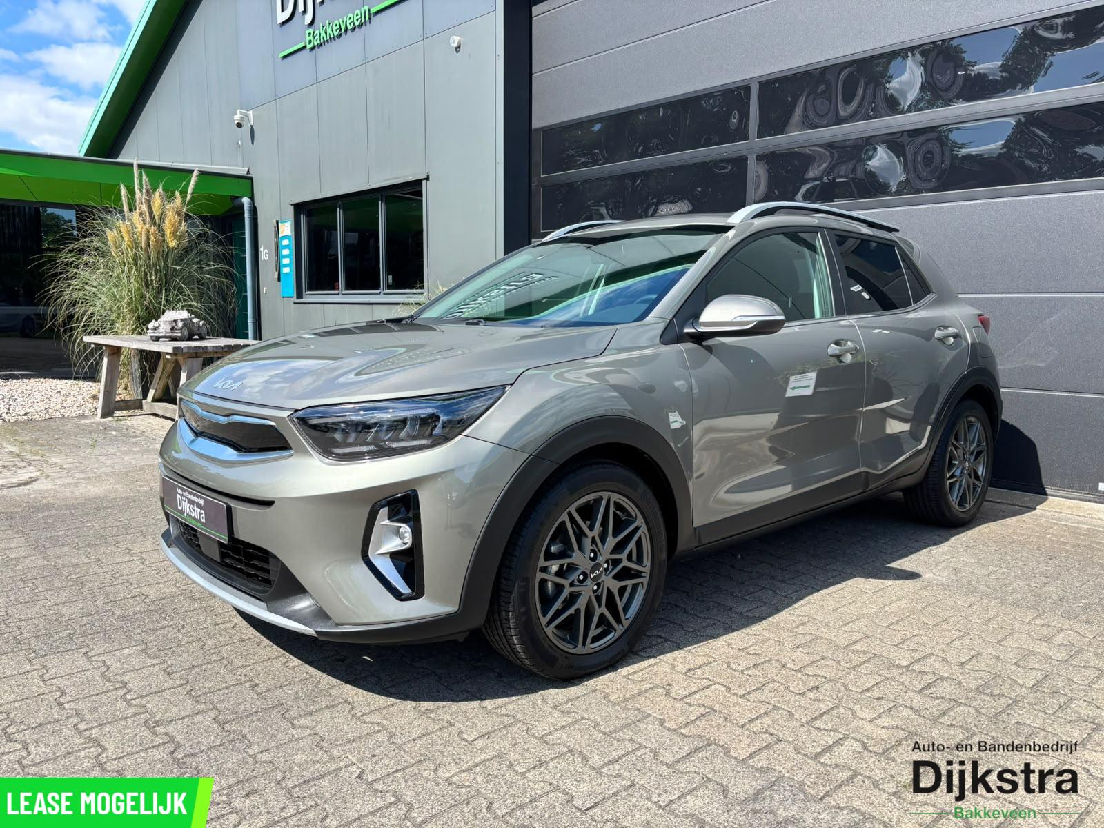 Kia Stonic 1.0 T-GDi DynamicPlusLine AppleCarPlay/AndroidAuto/ Adaptieve Cruise Control En Stuurhulp/ Achteruitrijcamera! 2024 - voorkant