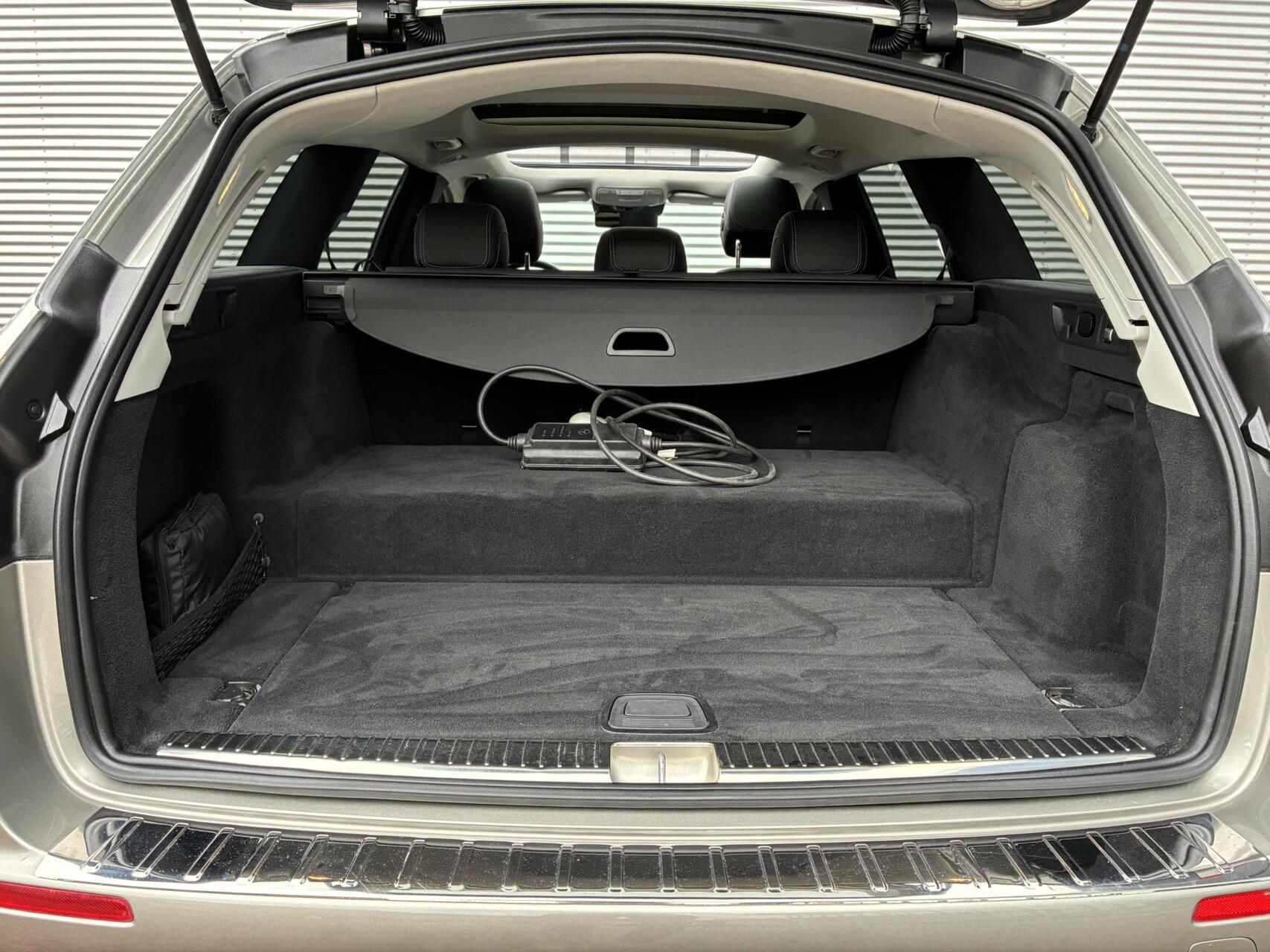Foto van Mercedes E-klasse Estate