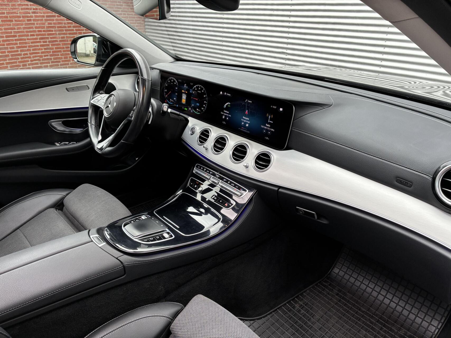 Foto van Mercedes E-klasse Estate