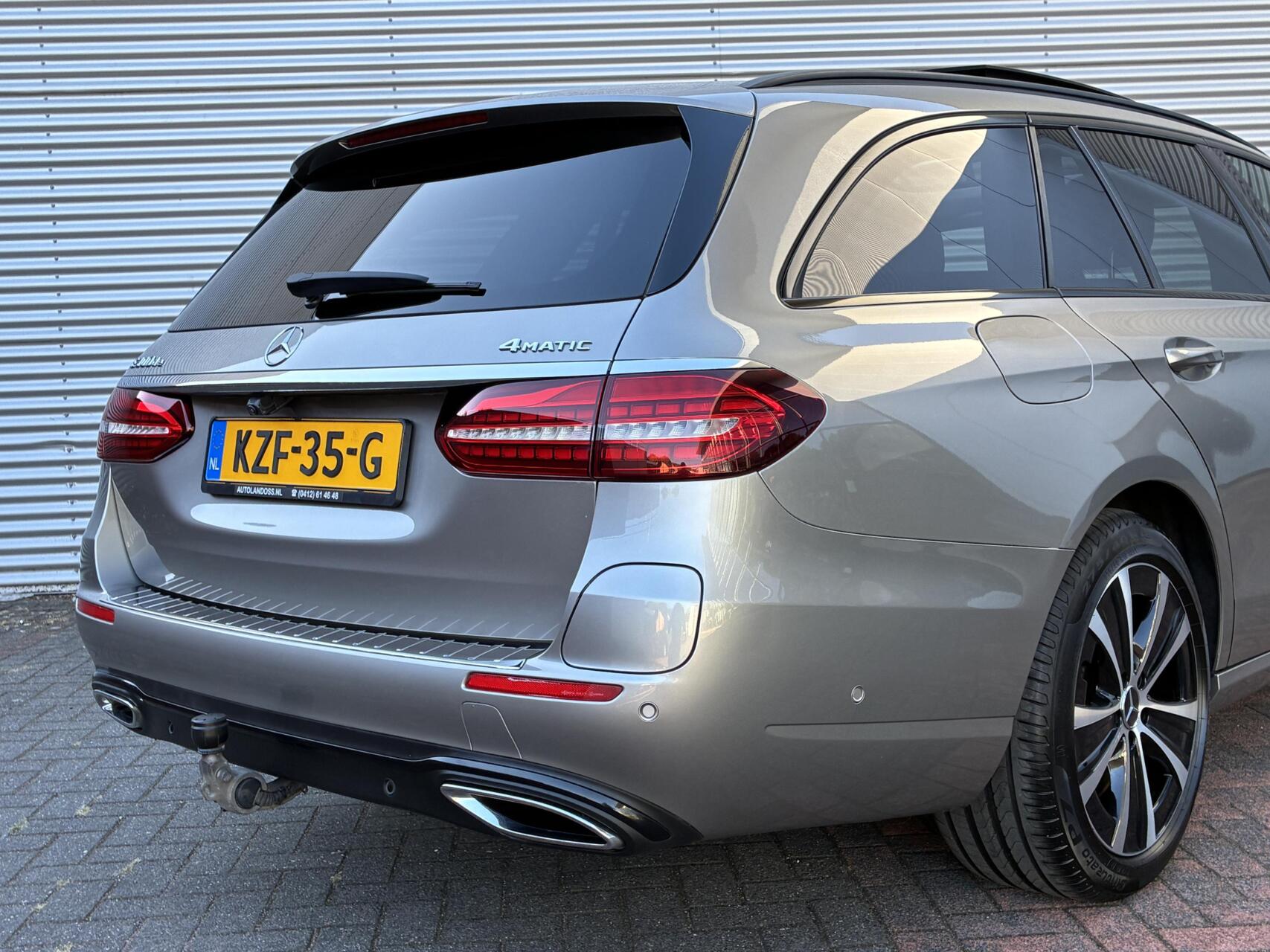 Foto van Mercedes E-klasse Estate