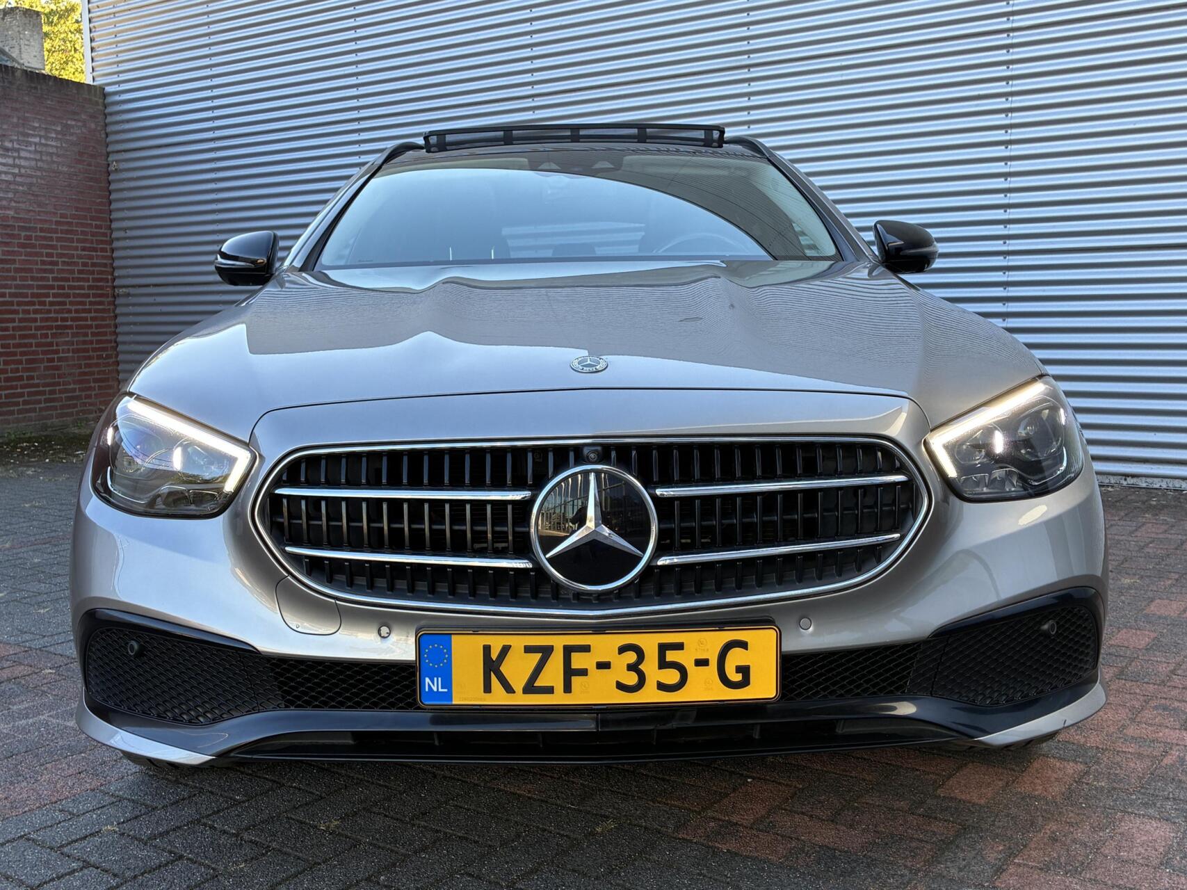 Foto van Mercedes E-klasse Estate