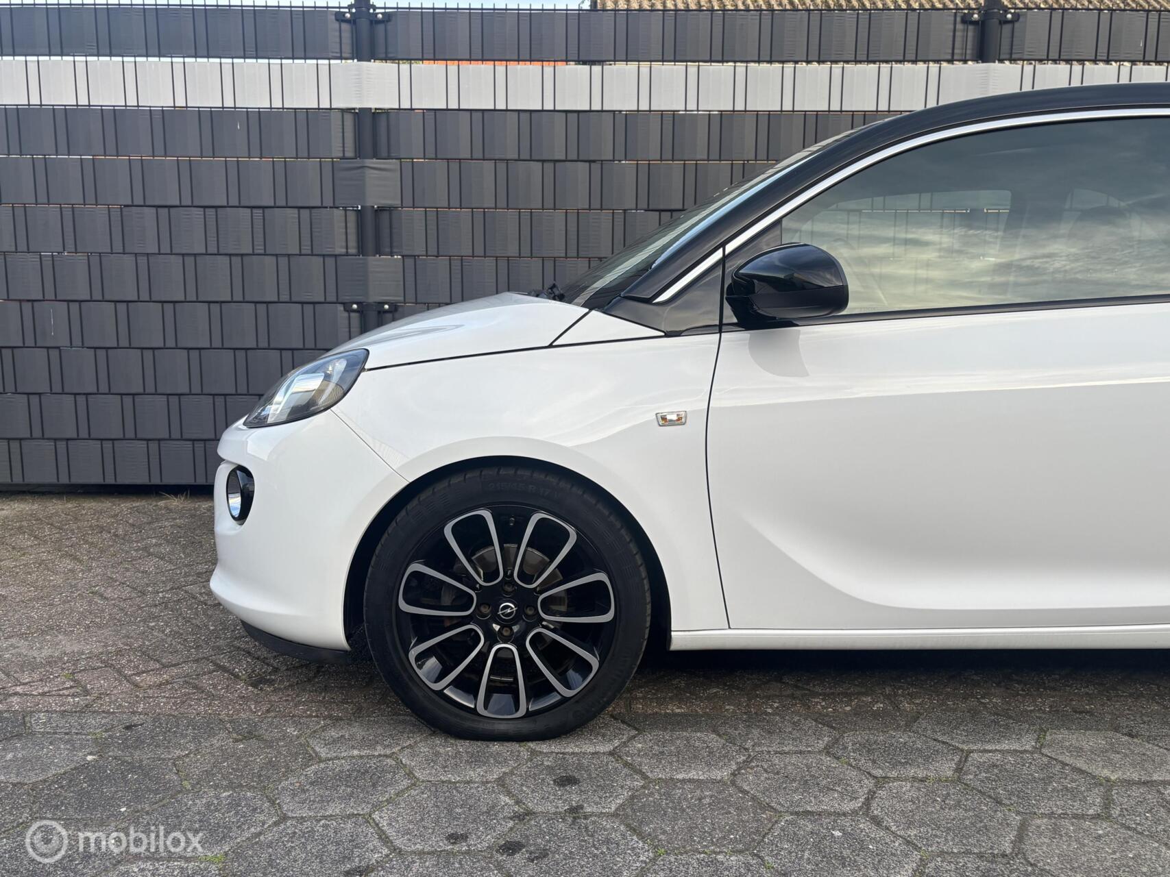 Foto van Opel Adam